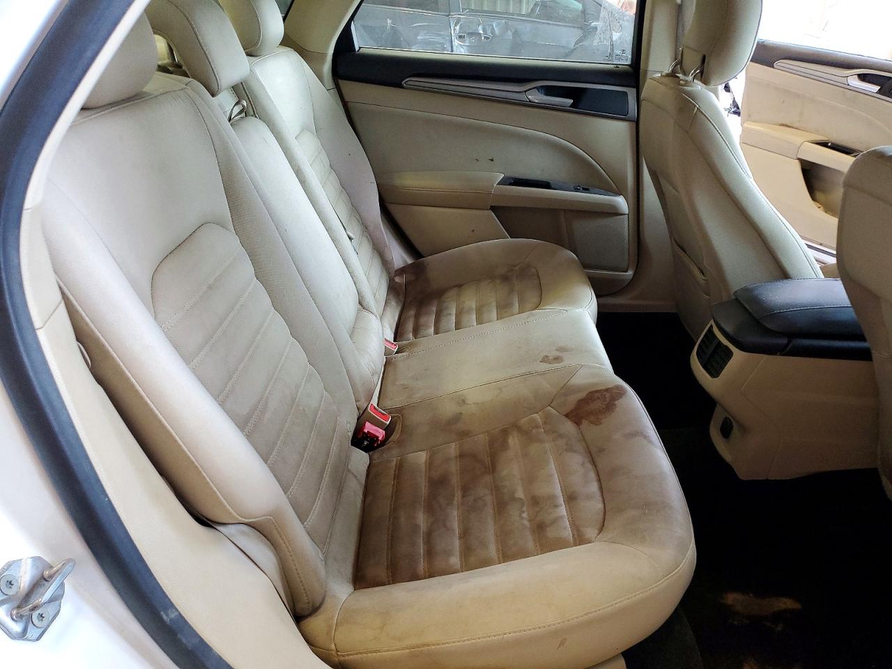 2013 Ford Fusion Se White vin: 3FA6P0H76DR204353