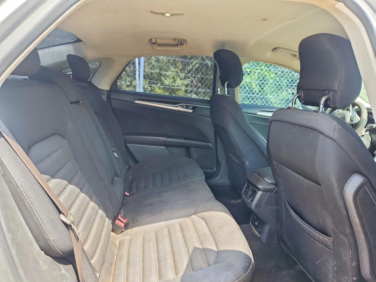 2013 Ford Fusion Se Gray vin: 3FA6P0H76DR245498