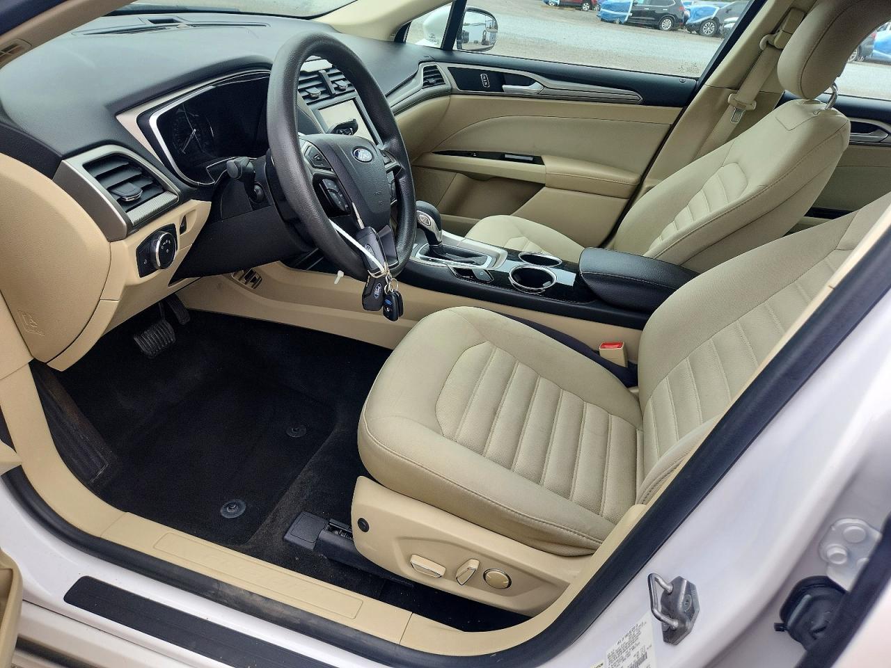 2013 Ford Fusion Se White vin: 3FA6P0H76DR315596