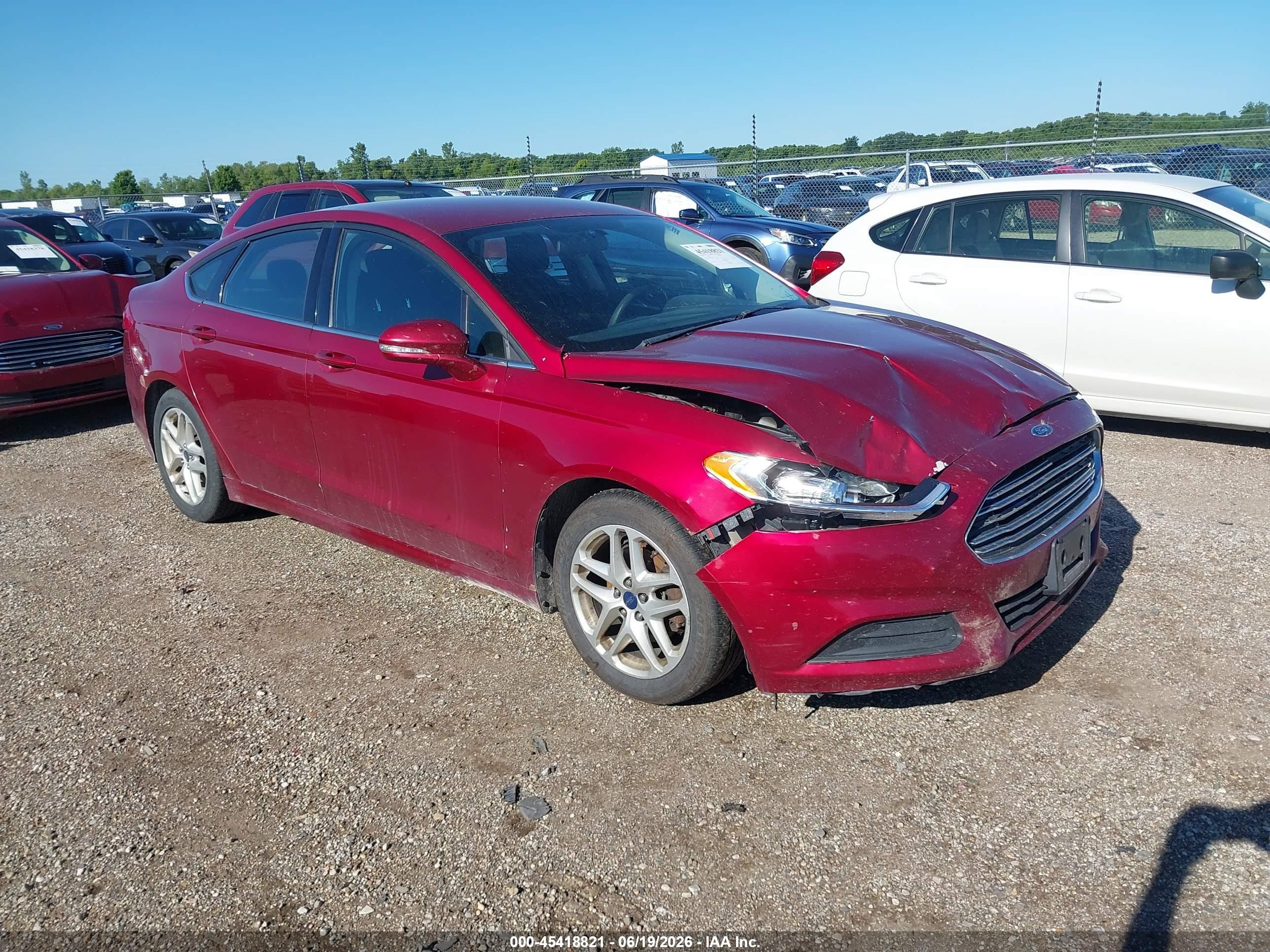 2013 Ford Fusion Se Red vin: 3FA6P0H76DR374650