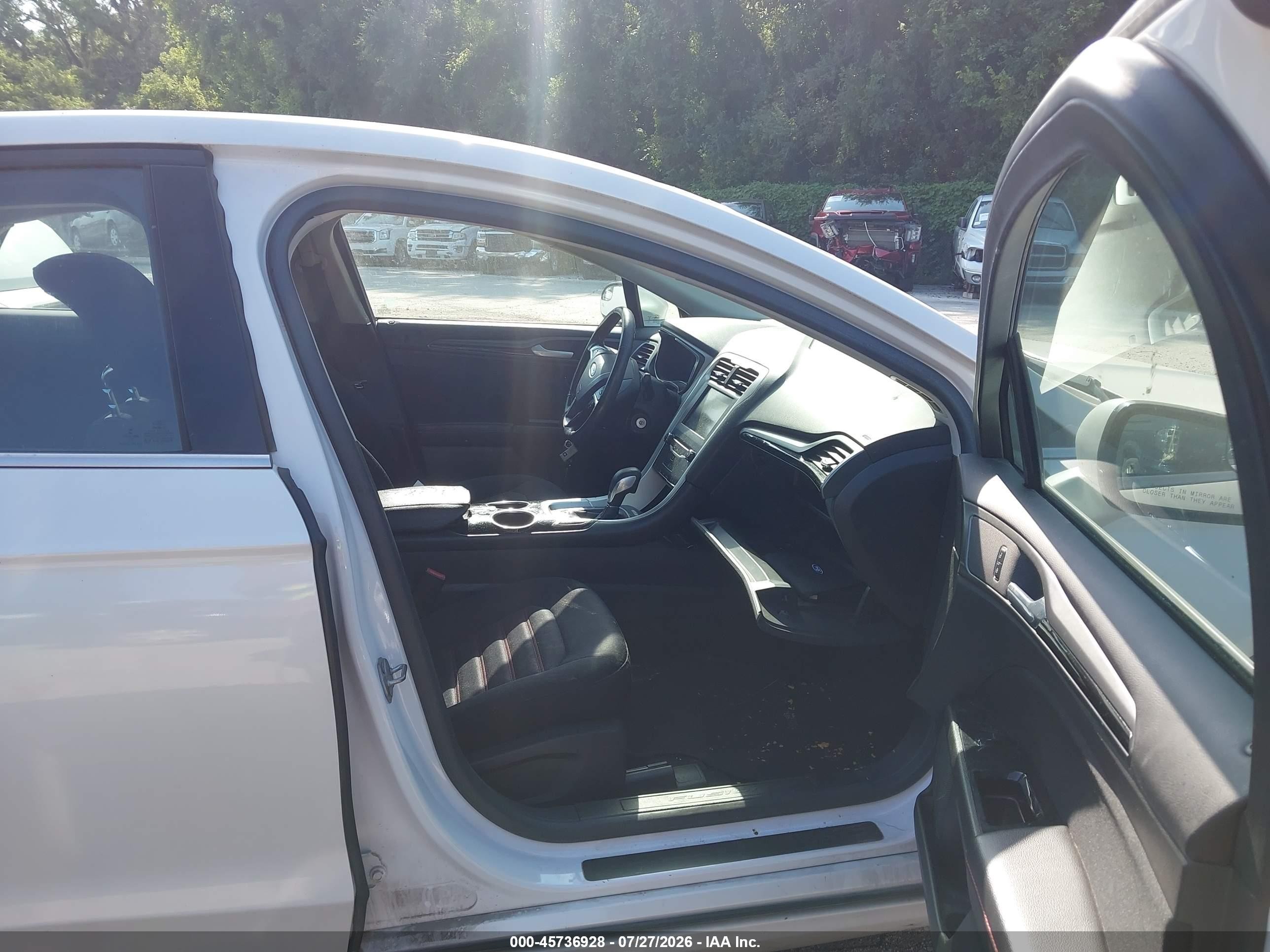2013 Ford Fusion Se Белый vin: 3FA6P0H76DR387849
