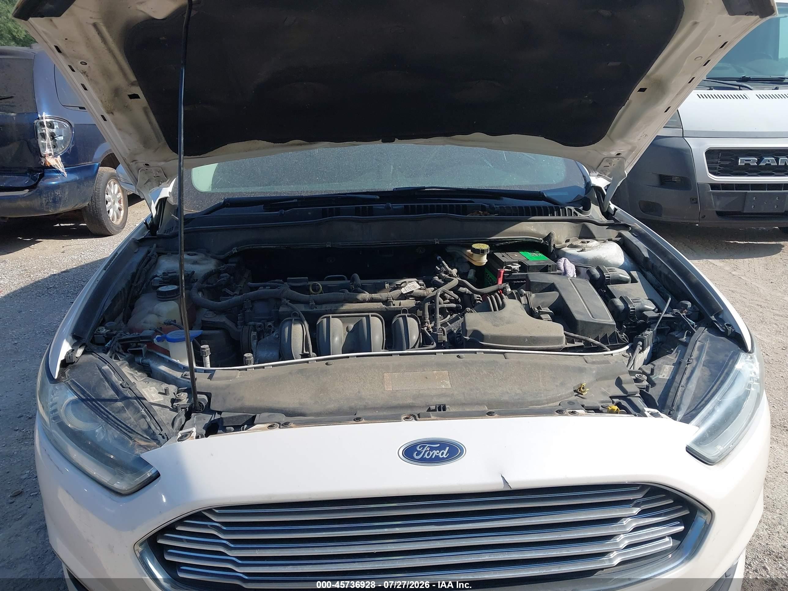 2013 Ford Fusion Se Белый vin: 3FA6P0H76DR387849