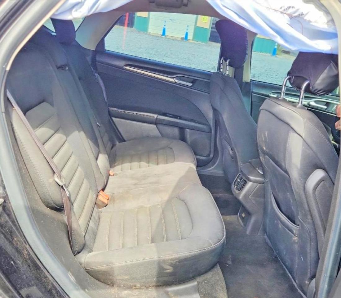 2014 Ford Fusion Se Черный vin: 3FA6P0H76ER119398