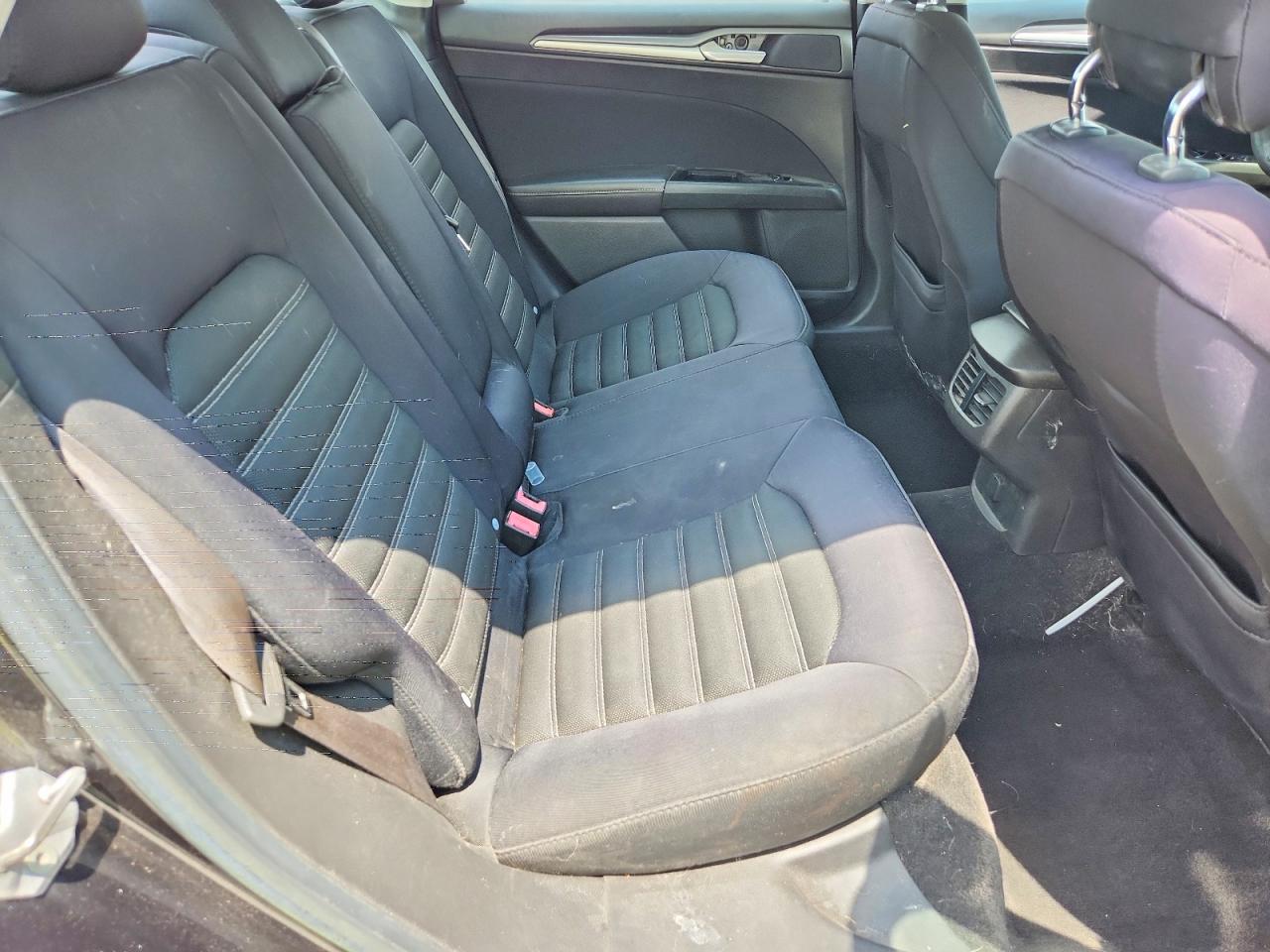 2014 Ford Fusion Se Black vin: 3FA6P0H76ER143300