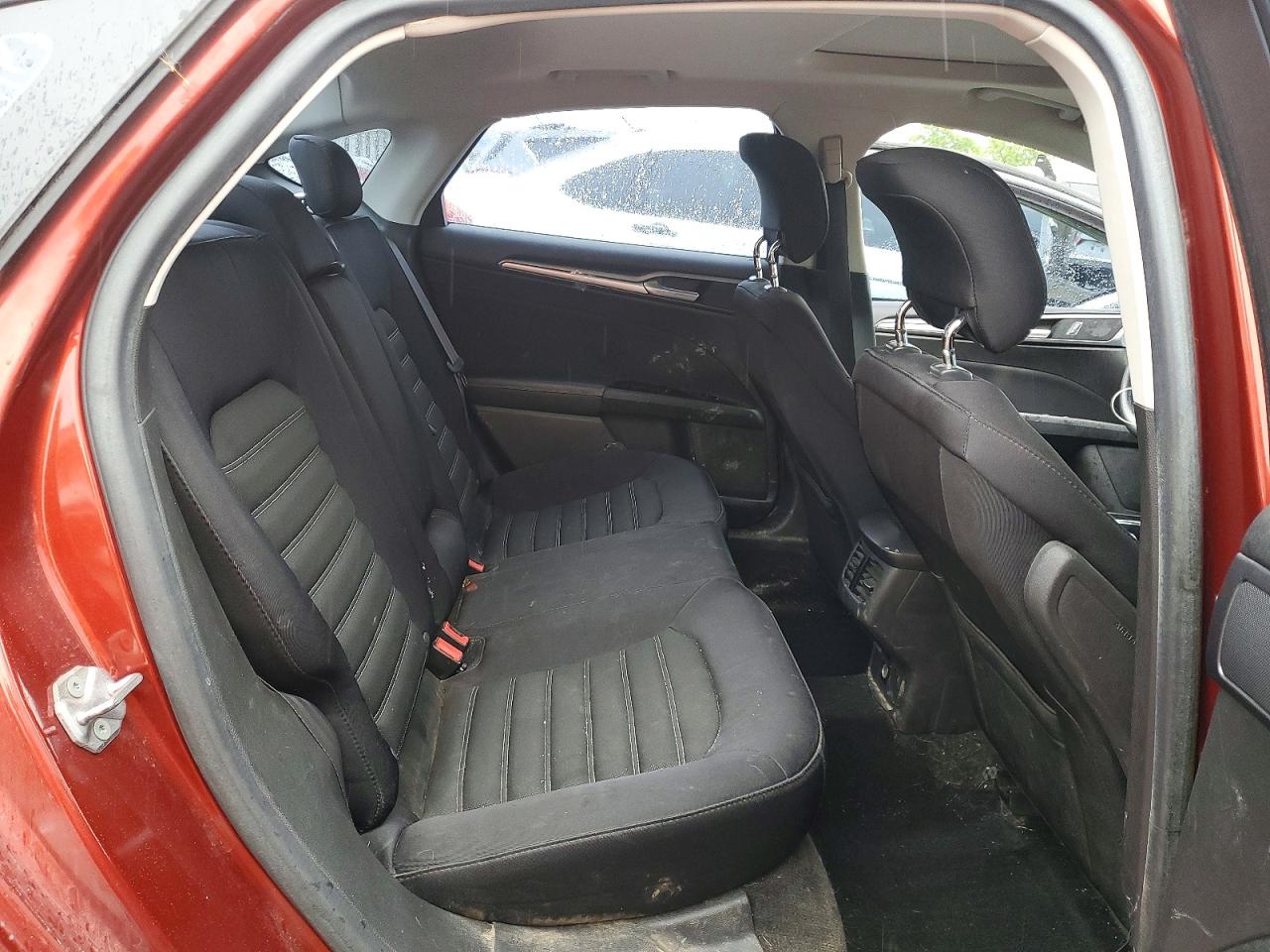 2014 Ford Fusion Se Brown vin: 3FA6P0H76ER179049