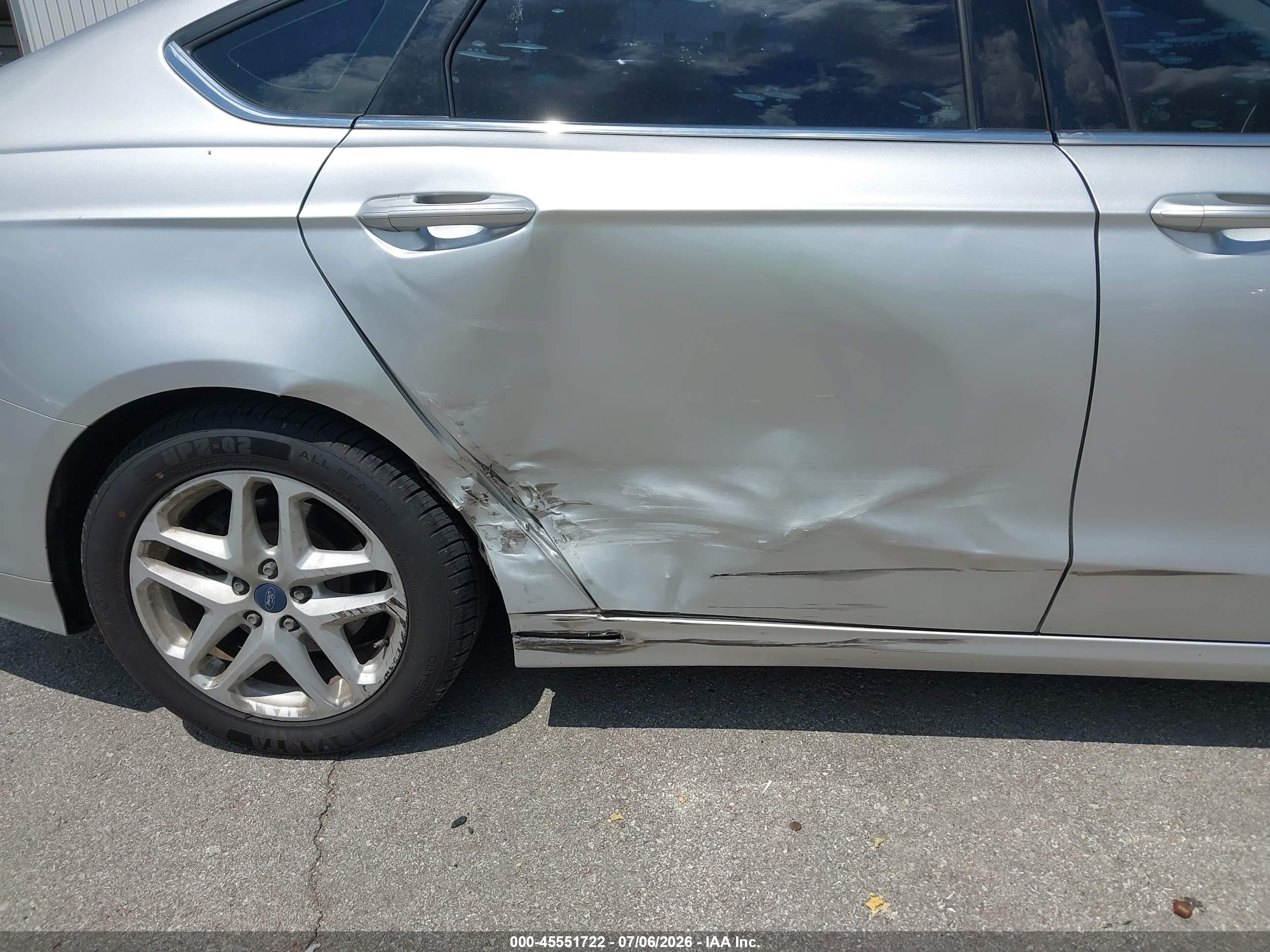 2014 Ford Fusion Se Silver vin: 3FA6P0H76ER187331