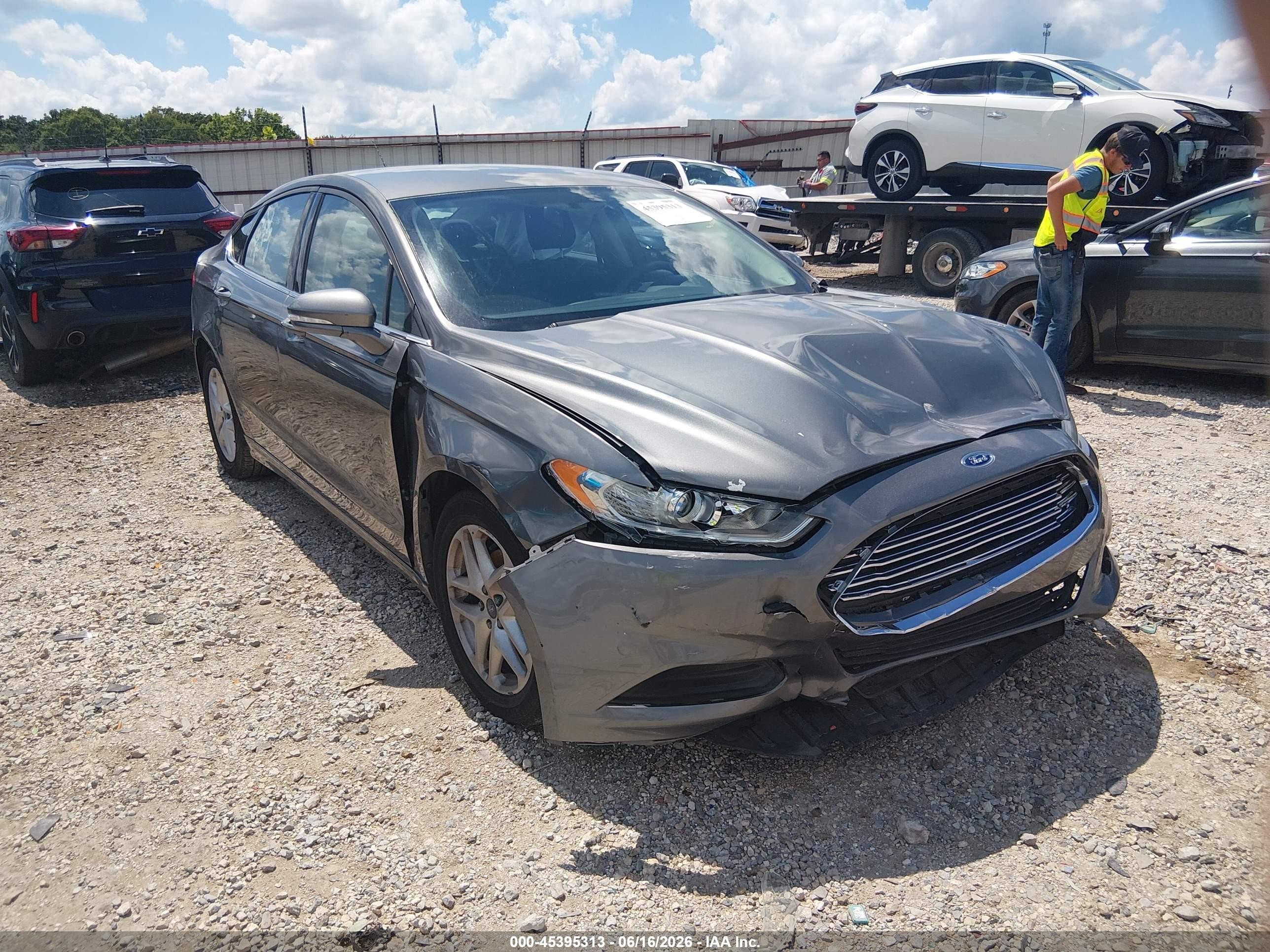 2014 Ford Fusion Se Серый vin: 3FA6P0H76ER204399