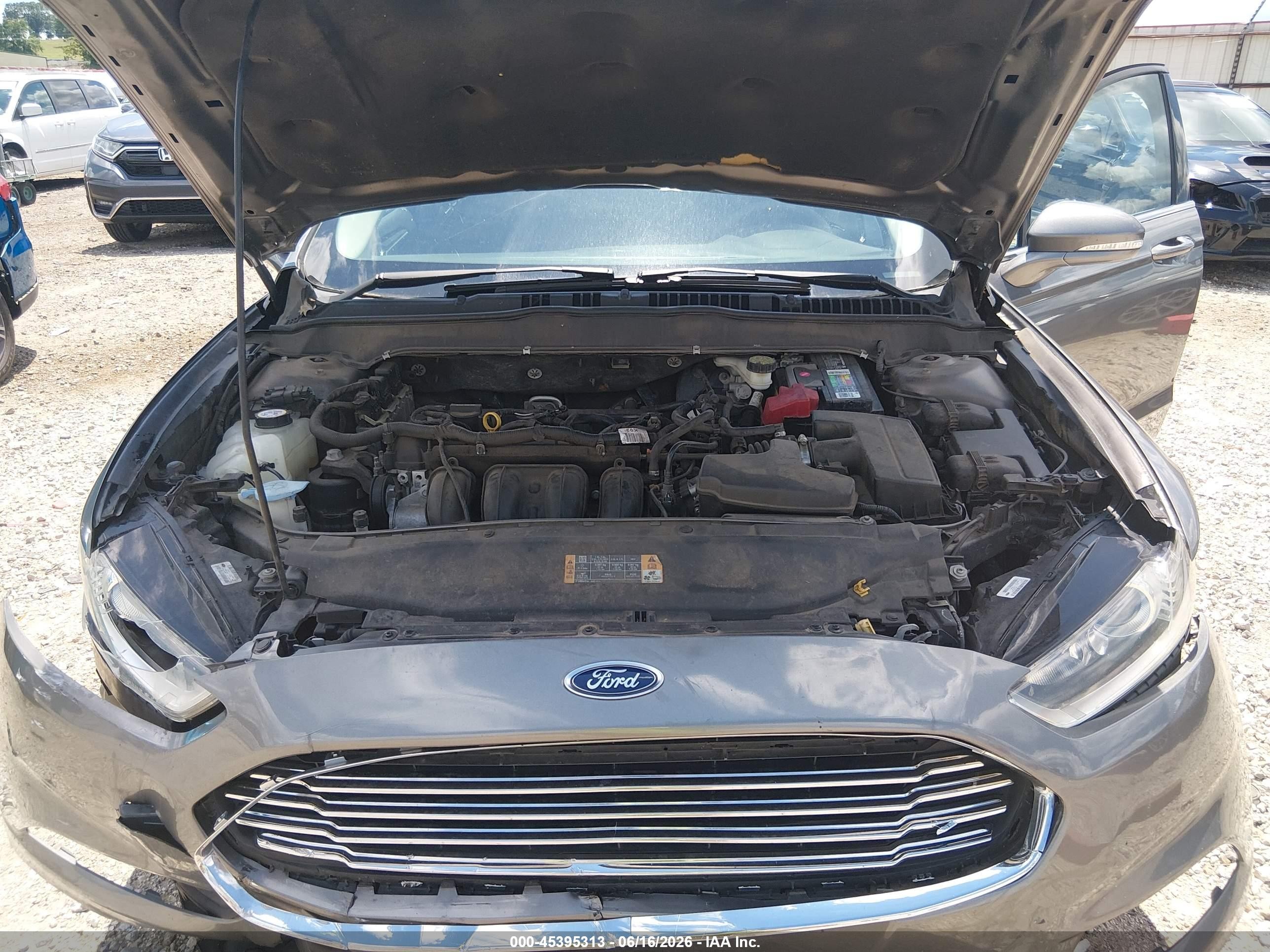 2014 Ford Fusion Se Серый vin: 3FA6P0H76ER204399