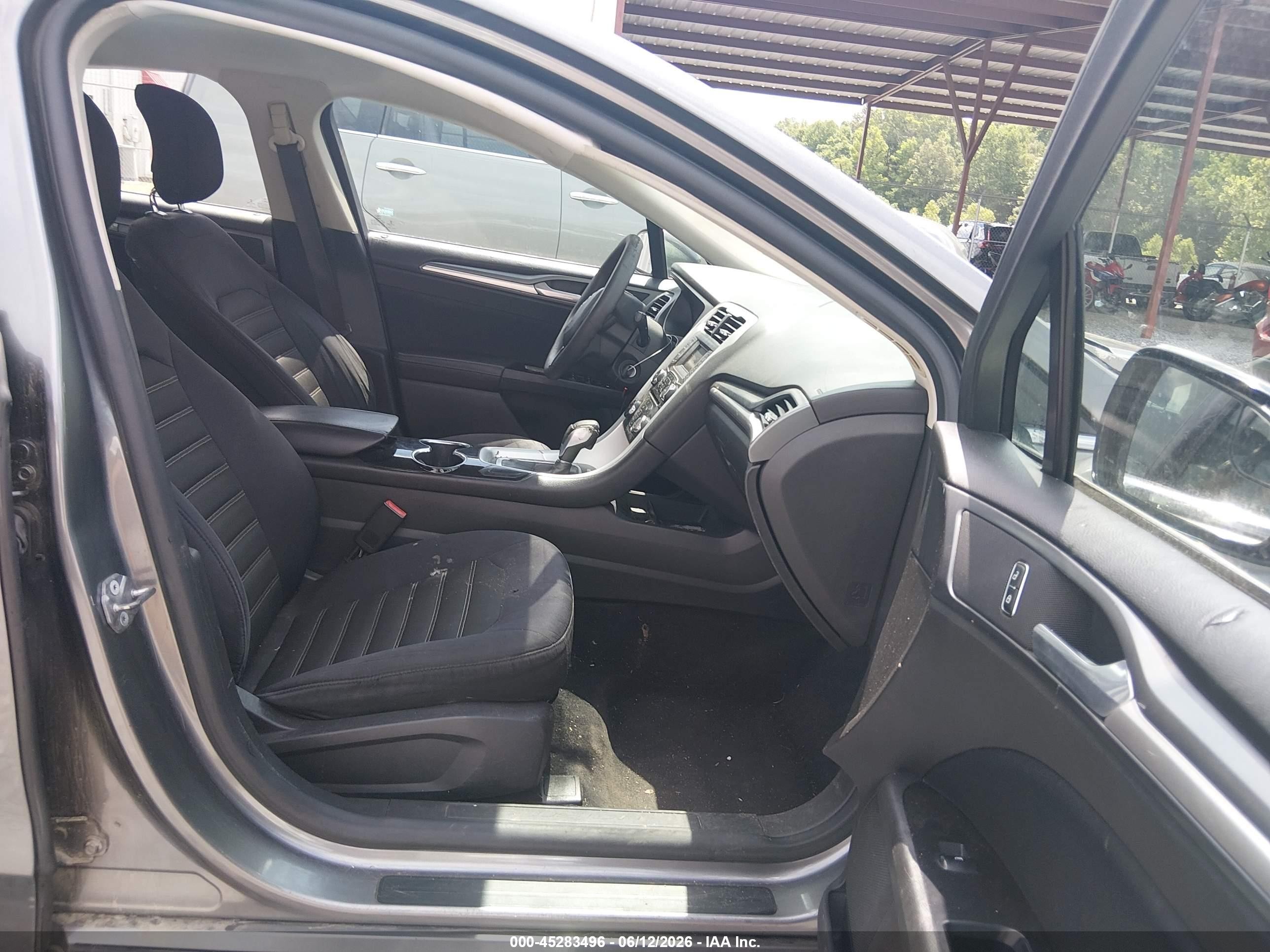 2014 Ford Fusion Se Gray vin: 3FA6P0H76ER245857