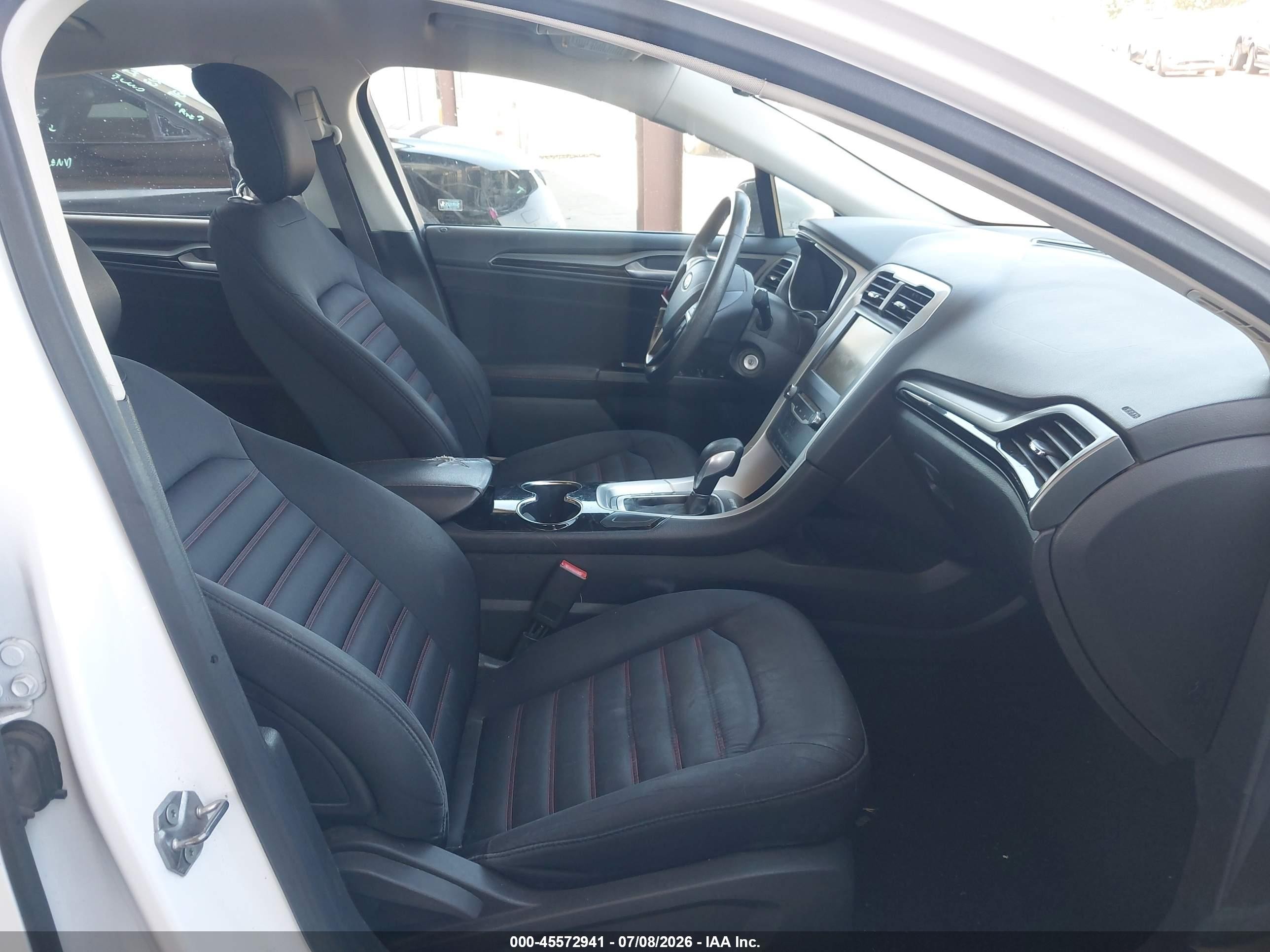 2014 Ford Fusion Se White vin: 3FA6P0H76ER270080