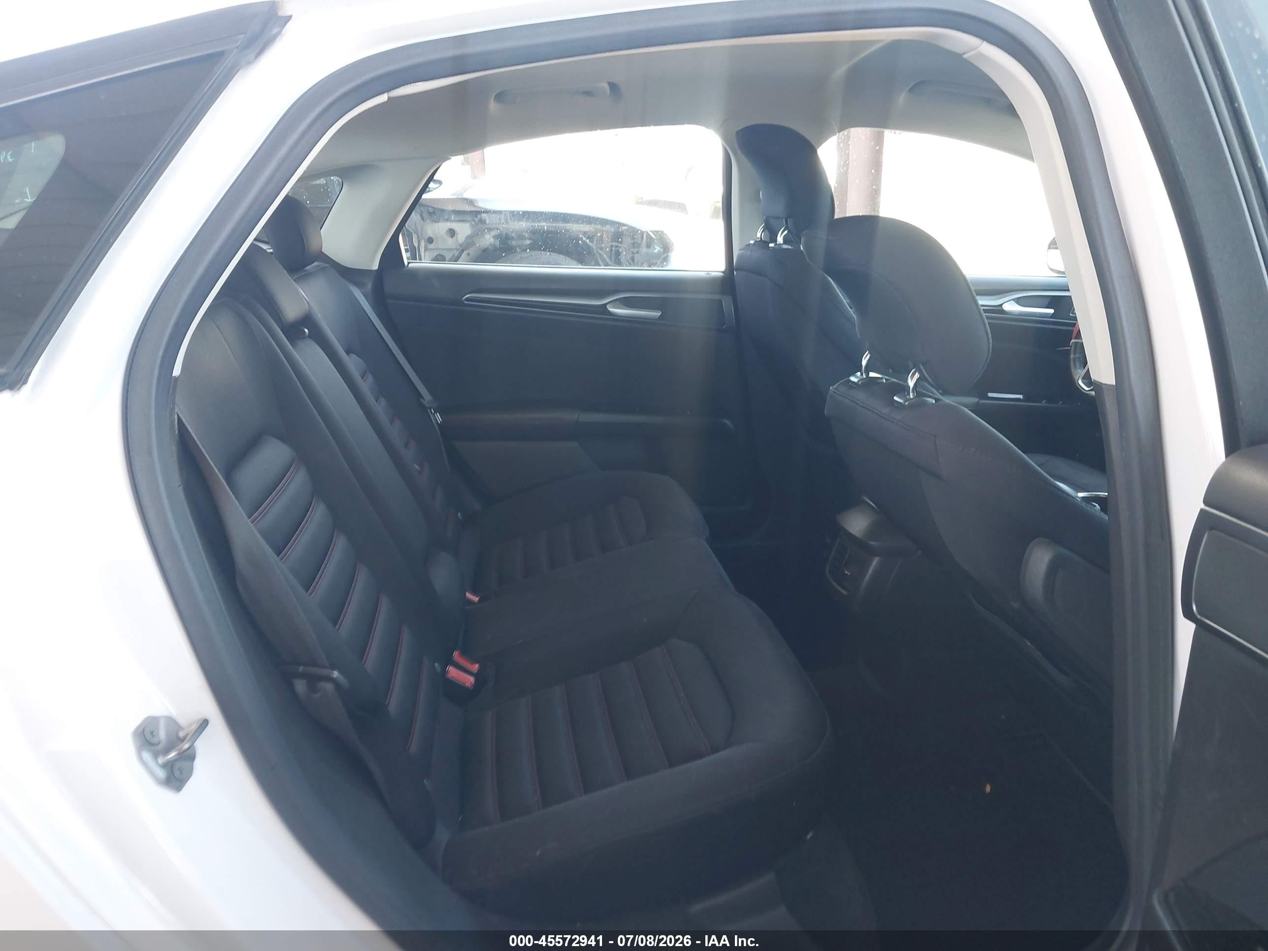 2014 Ford Fusion Se White vin: 3FA6P0H76ER270080