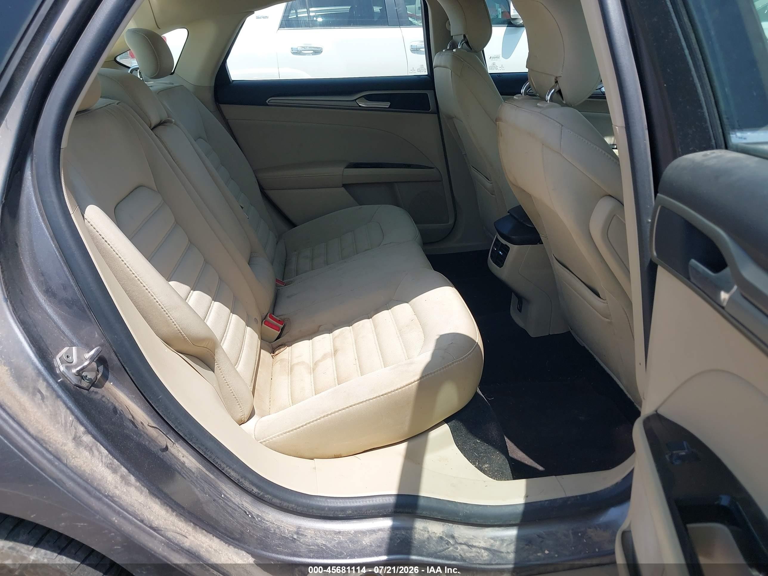 2014 Ford Fusion Se Gray vin: 3FA6P0H76ER311338
