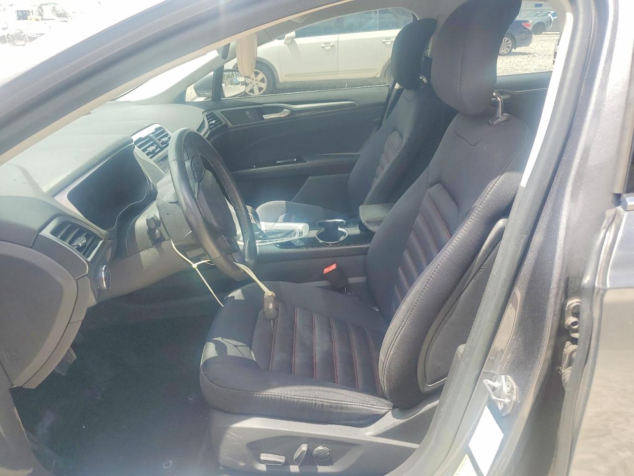 2014 Ford Fusion Se Серый vin: 3FA6P0H76ER375847