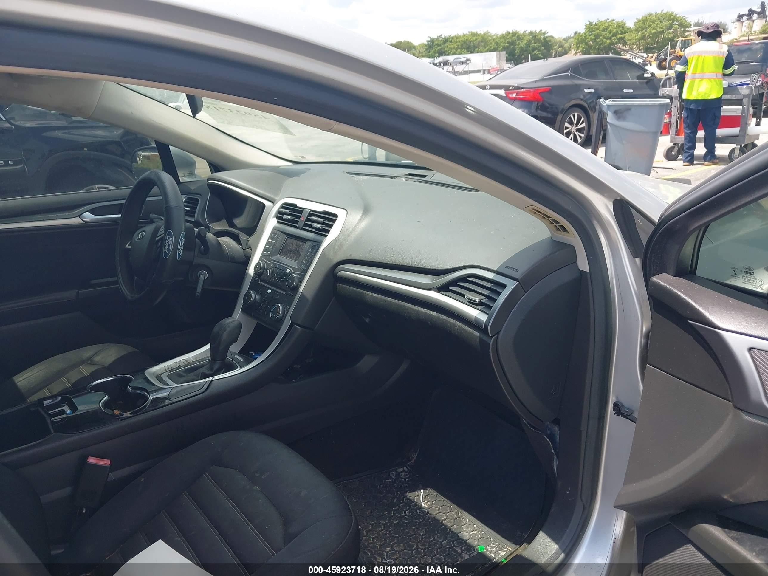 2014 Ford Fusion Se Silver vin: 3FA6P0H76ER386752