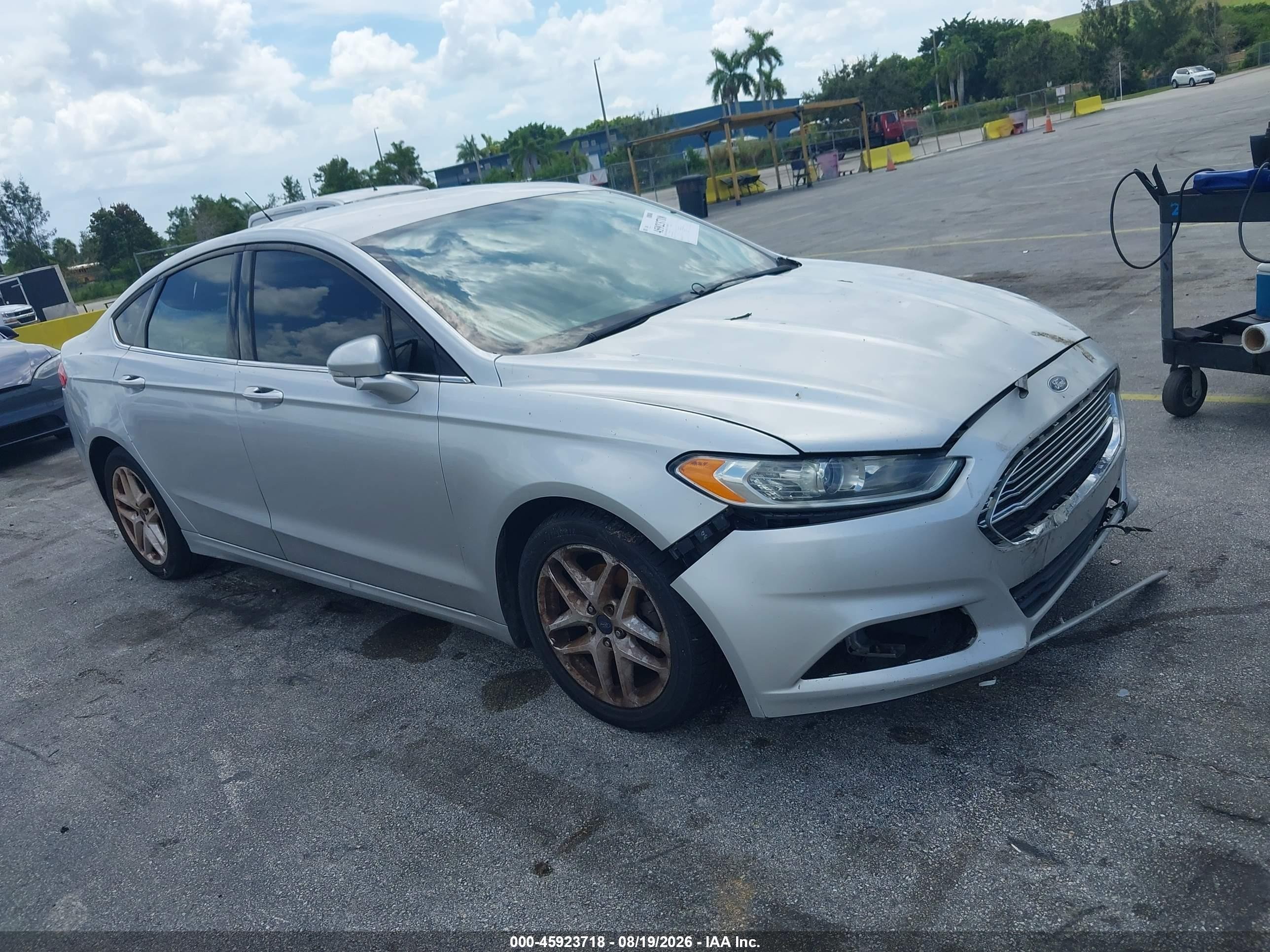 2014 Ford Fusion Se Silver vin: 3FA6P0H76ER386752