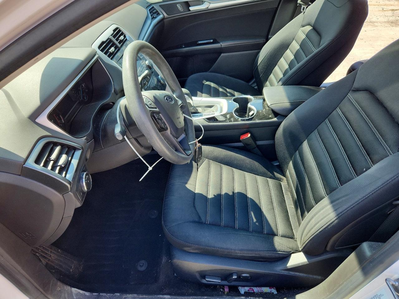 2015 Ford Fusion Se White vin: 3FA6P0H76FR122500