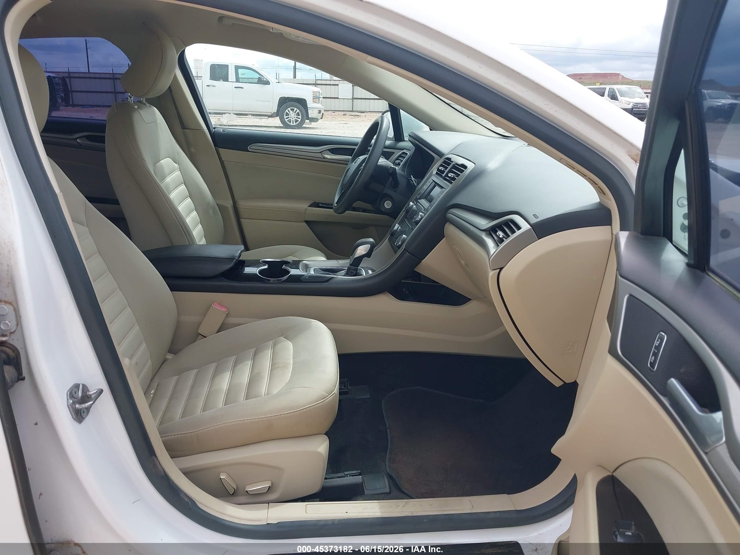 2015 Ford Fusion Se White vin: 3FA6P0H76FR193356