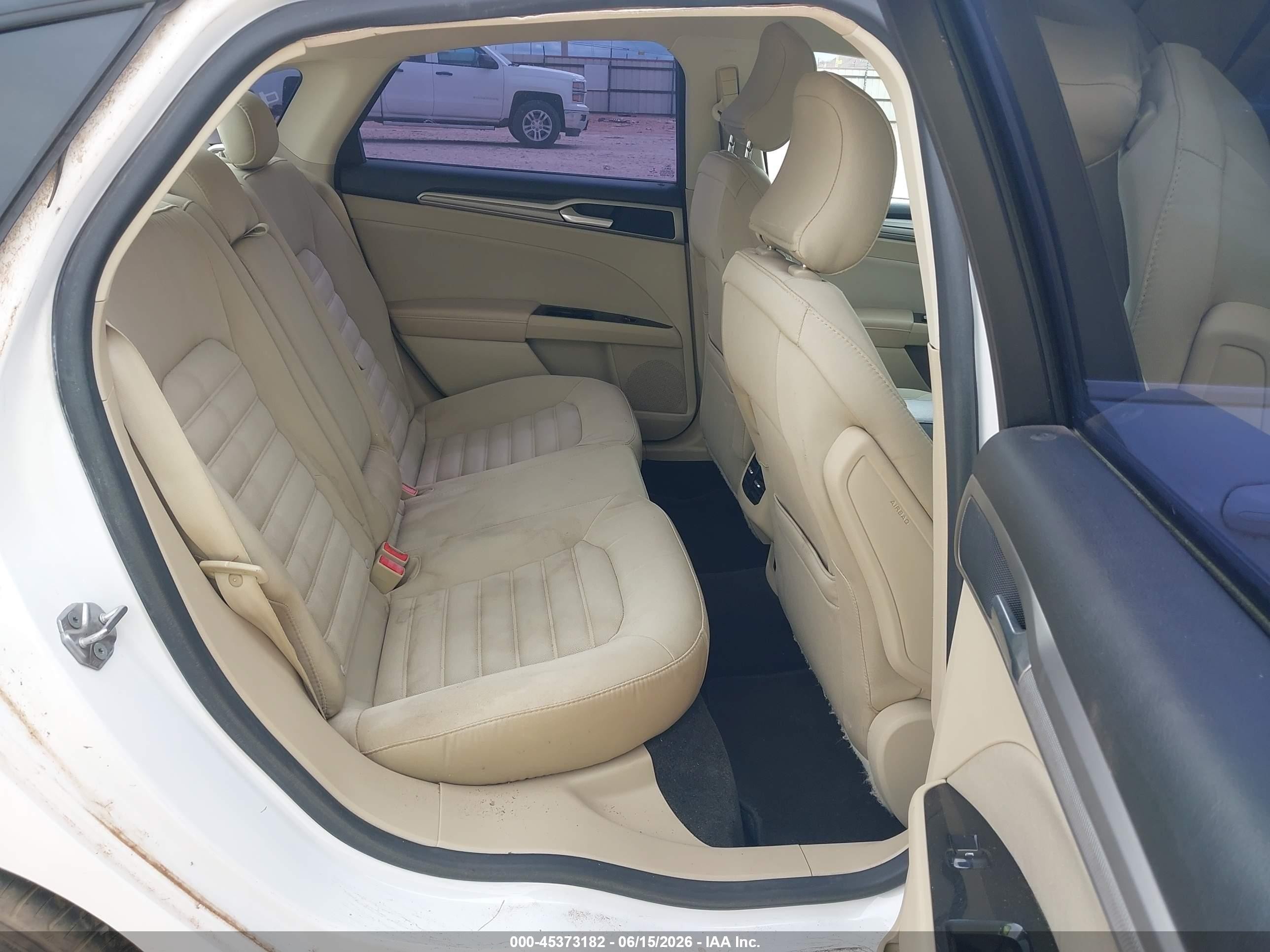 2015 Ford Fusion Se White vin: 3FA6P0H76FR193356