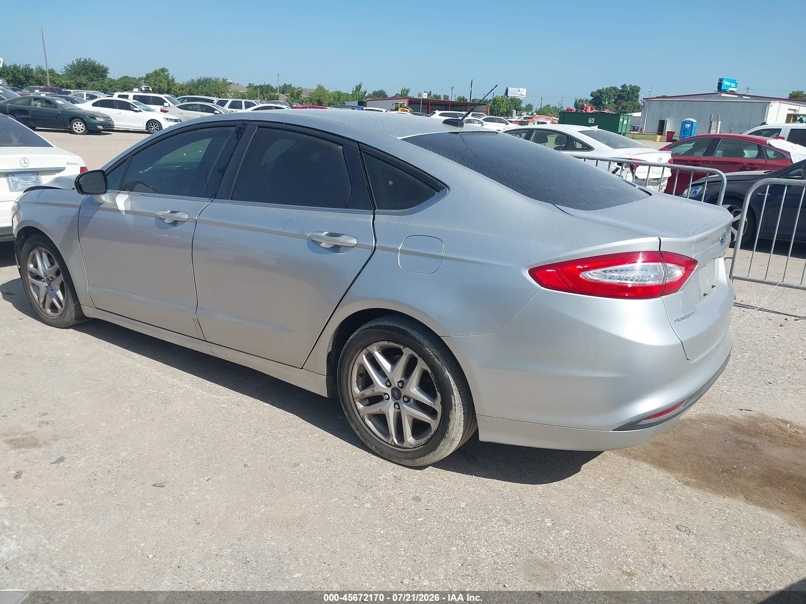 2015 Ford Fusion Se Серебряный vin: 3FA6P0H76FR278732