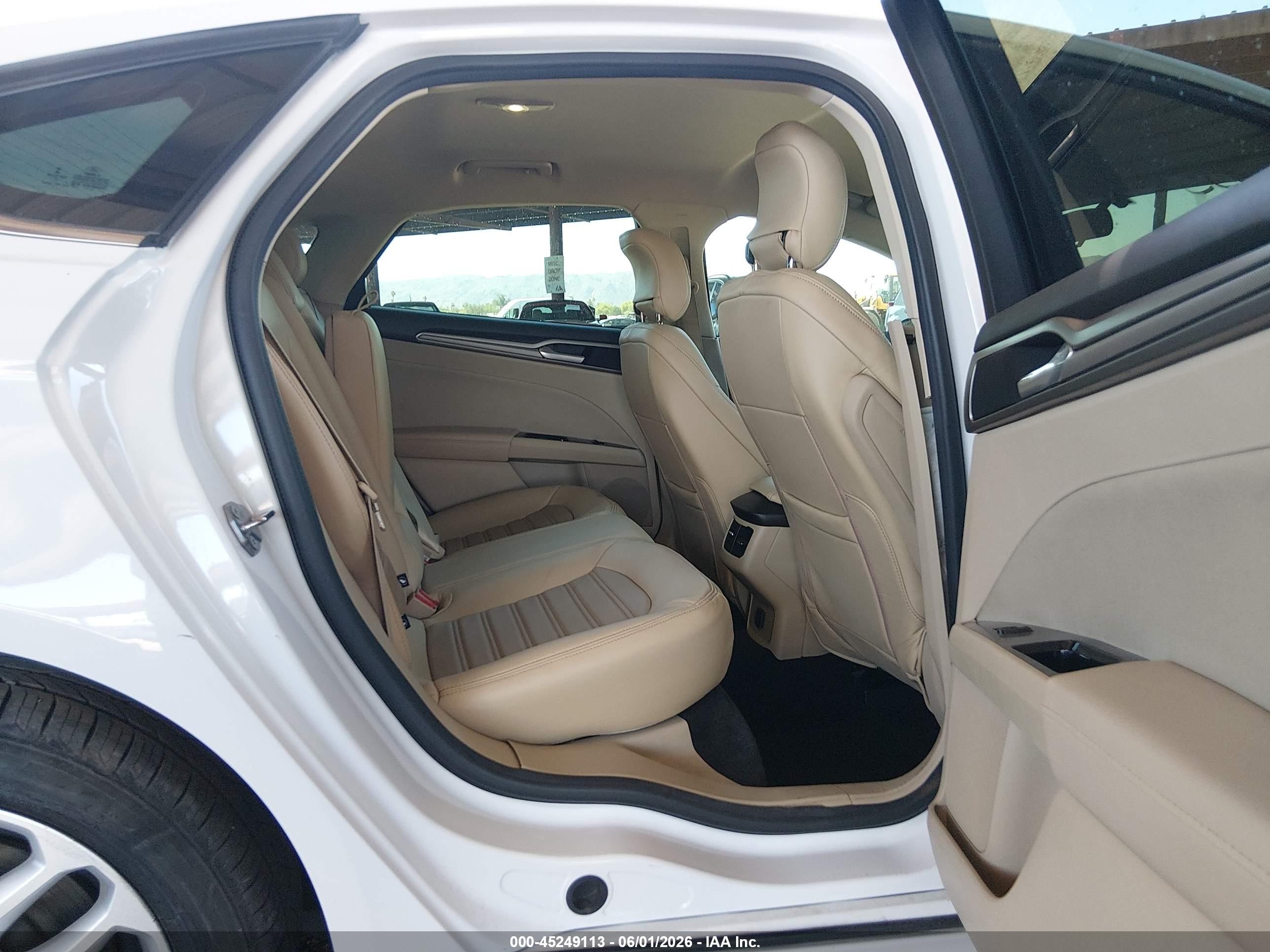 2015 Ford Fusion Se White vin: 3FA6P0H76FR282621