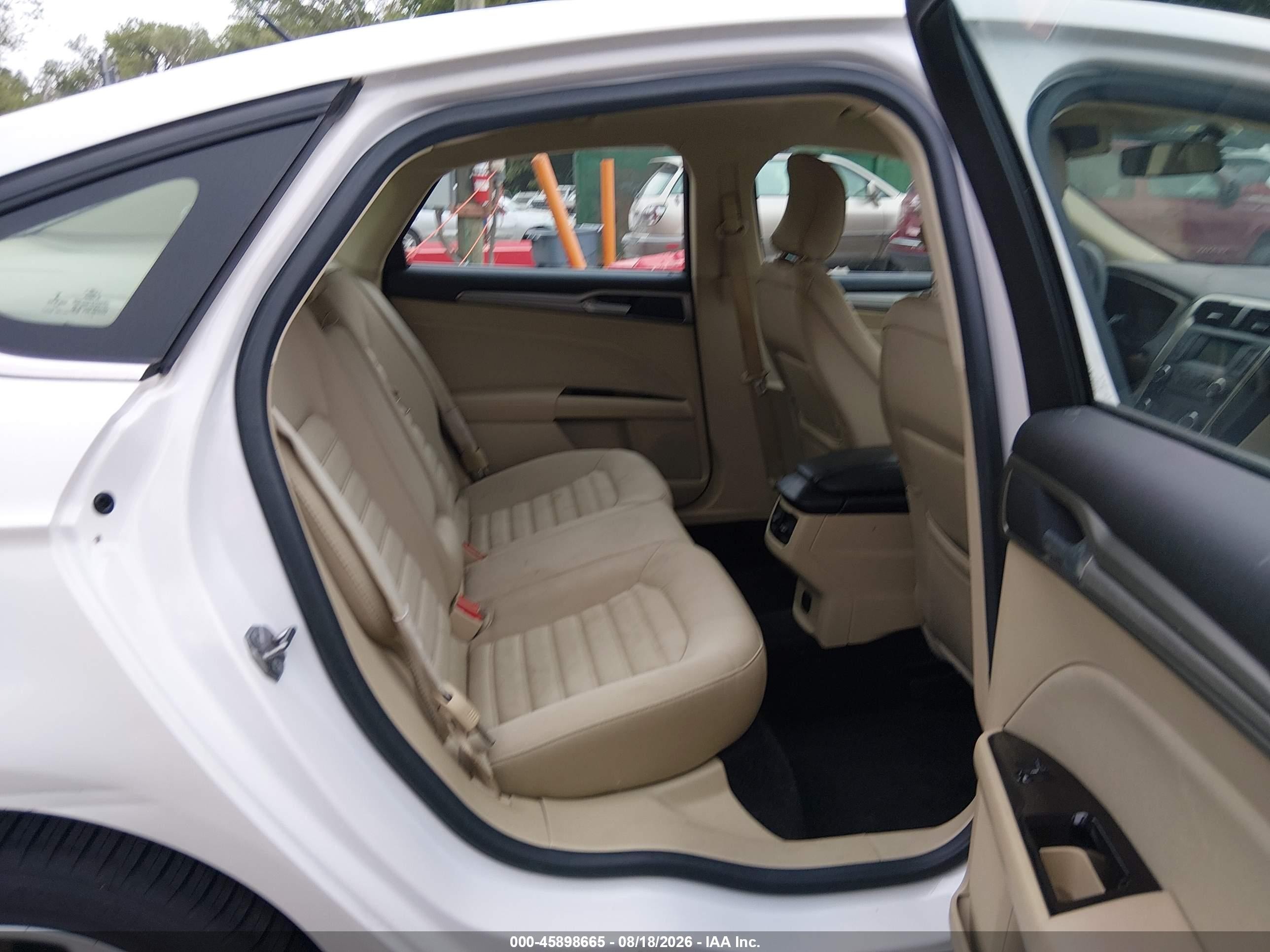 2015 Ford Fusion Se White vin: 3FA6P0H76FR293411
