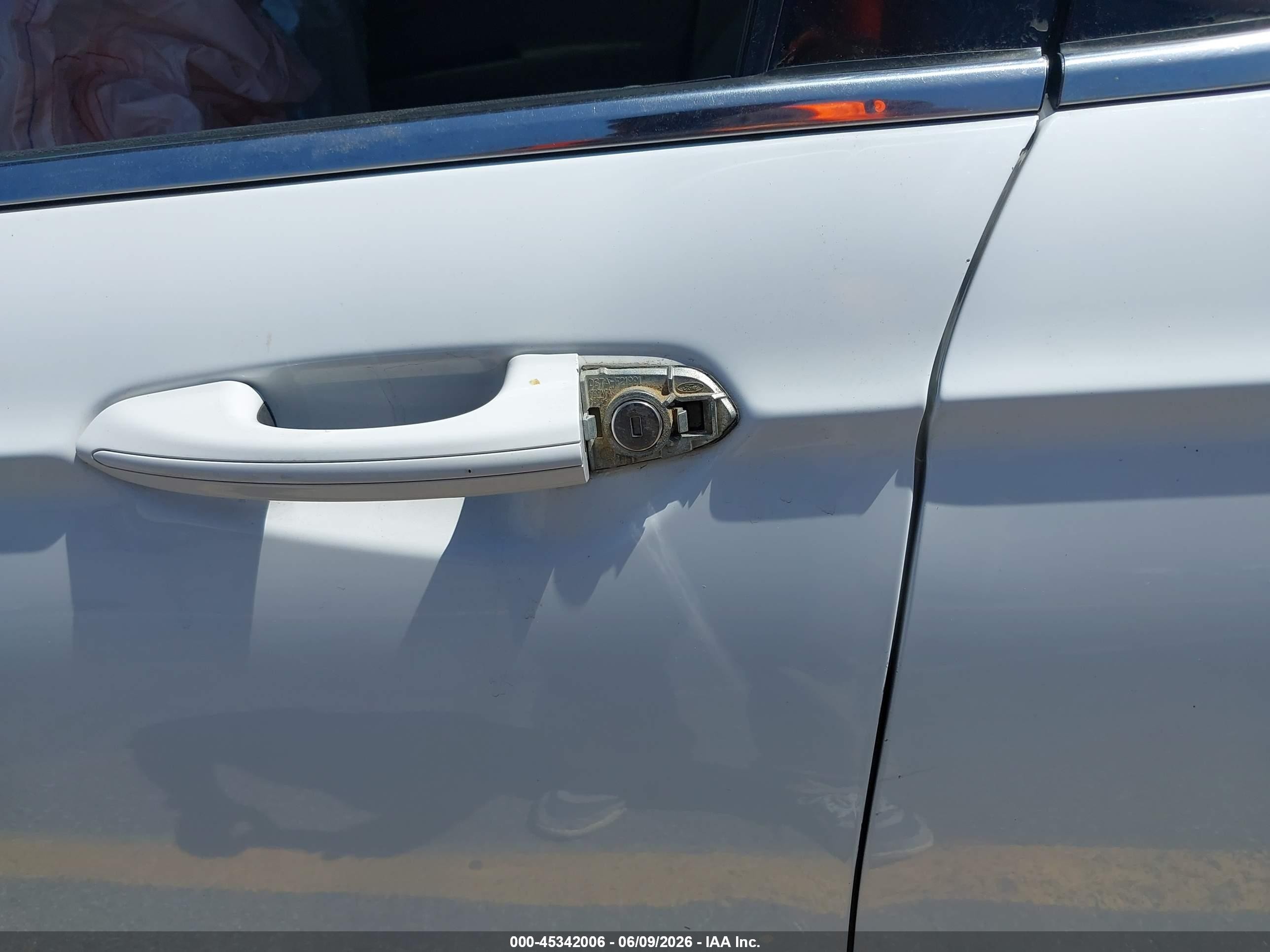 2016 Ford Fusion Se Белый vin: 3FA6P0H76GR328952