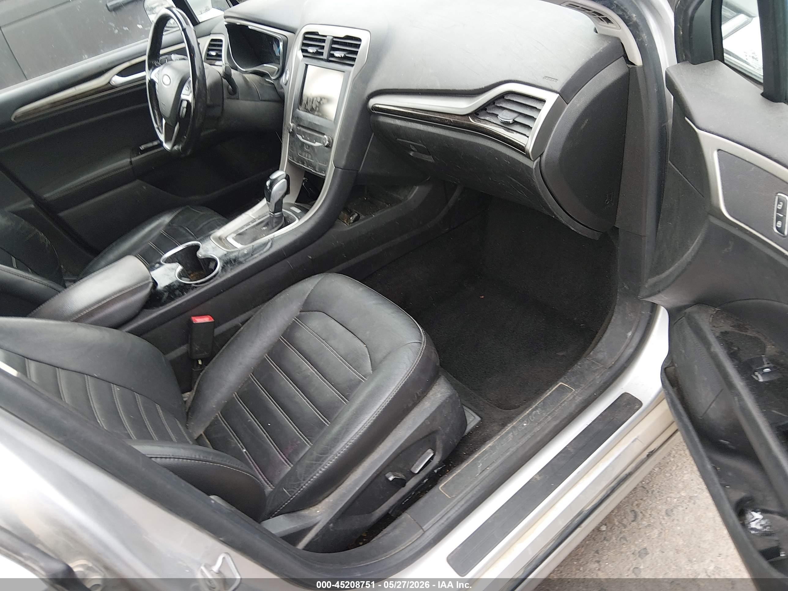 2013 Ford Fusion Se Silver vin: 3FA6P0H77DR113026
