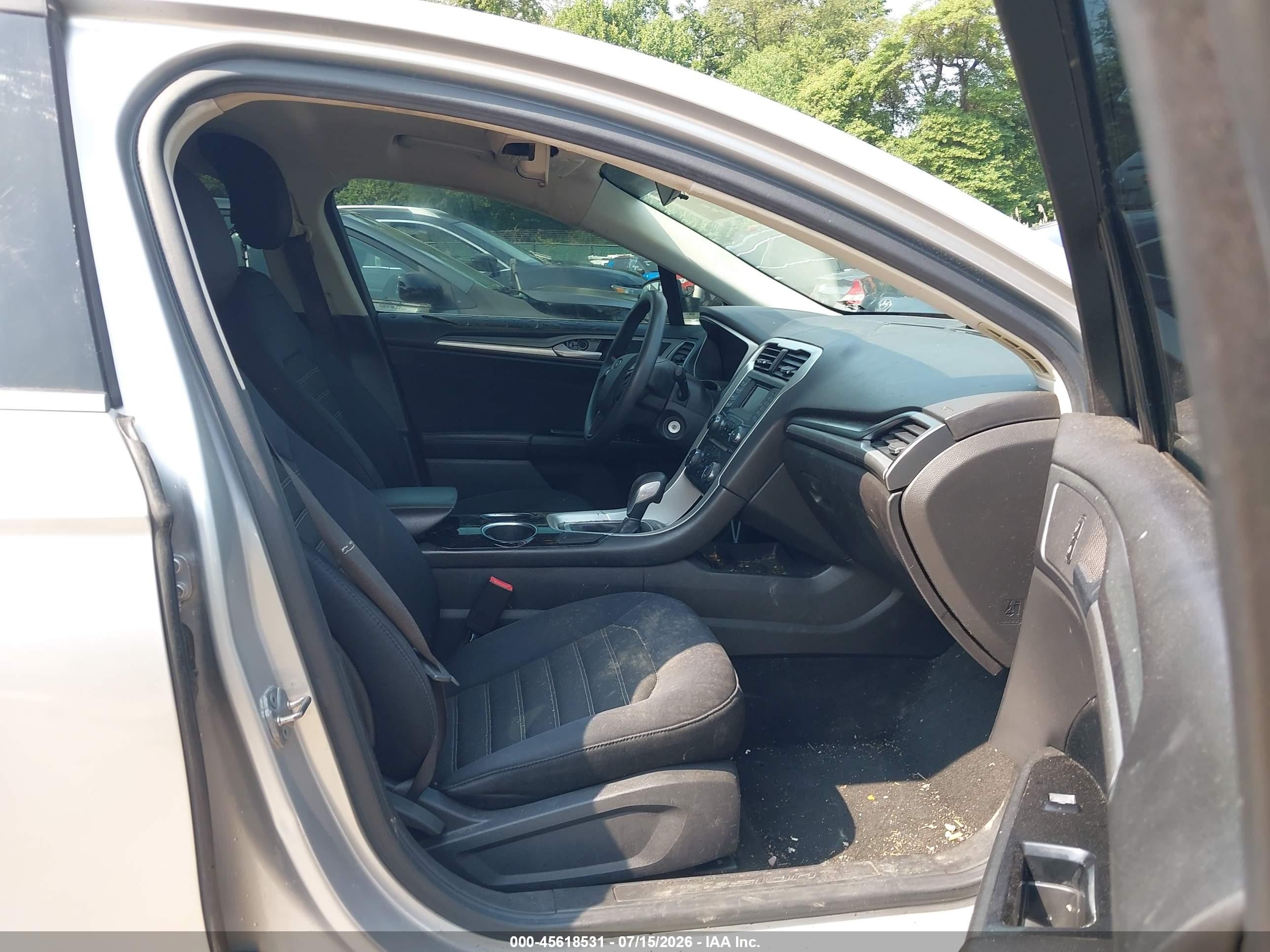 2013 Ford Fusion Se Silver vin: 3FA6P0H77DR131882