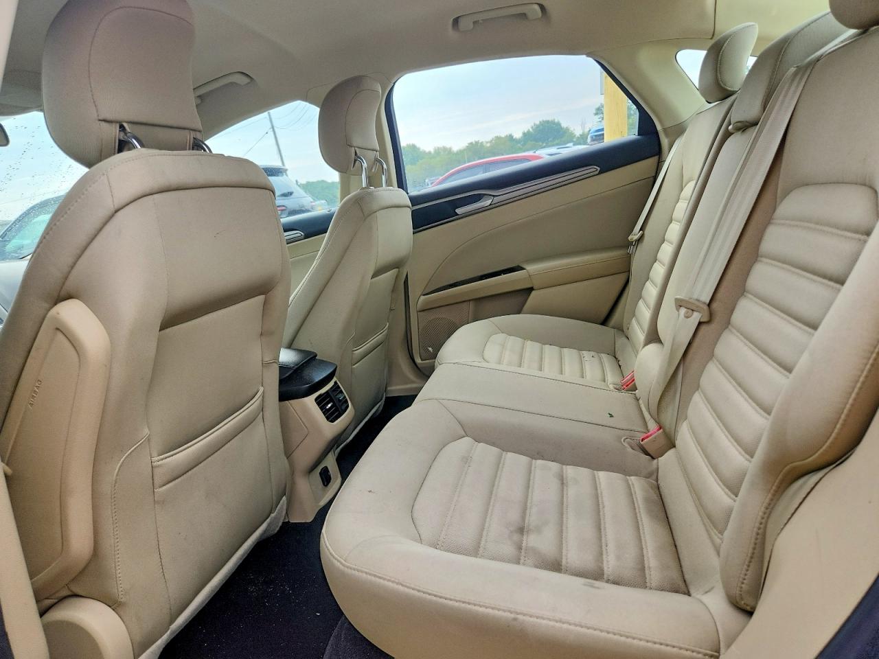 2013 Ford Fusion Se Maroon vin: 3FA6P0H77DR138900