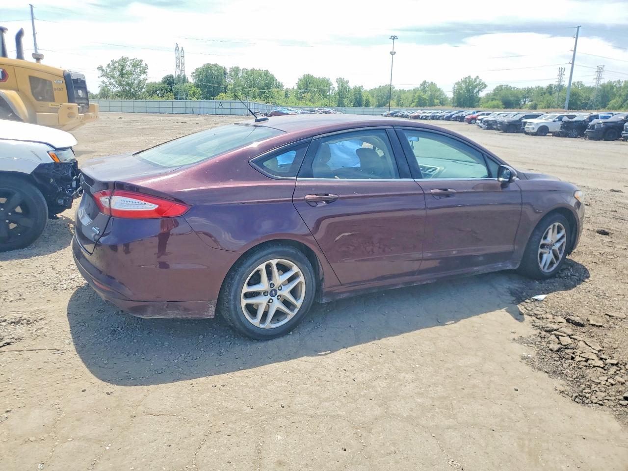 2013 Ford Fusion Se Burgundy vin: 3FA6P0H77DR155406