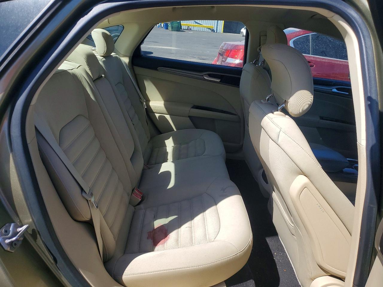 2013 Ford Fusion Se Gold vin: 3FA6P0H77DR171038