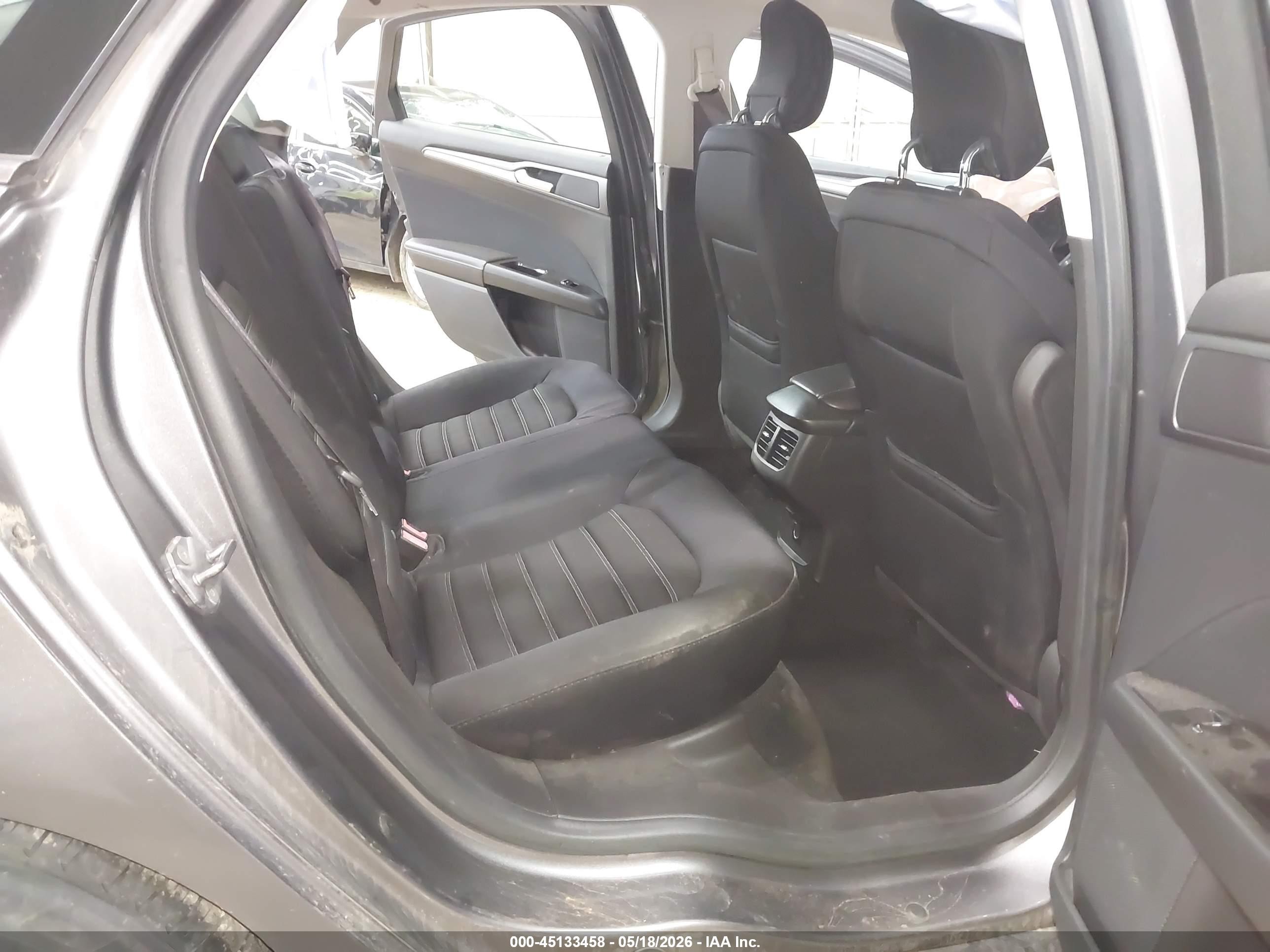 2013 Ford Fusion Se Gray vin: 3FA6P0H77DR175526