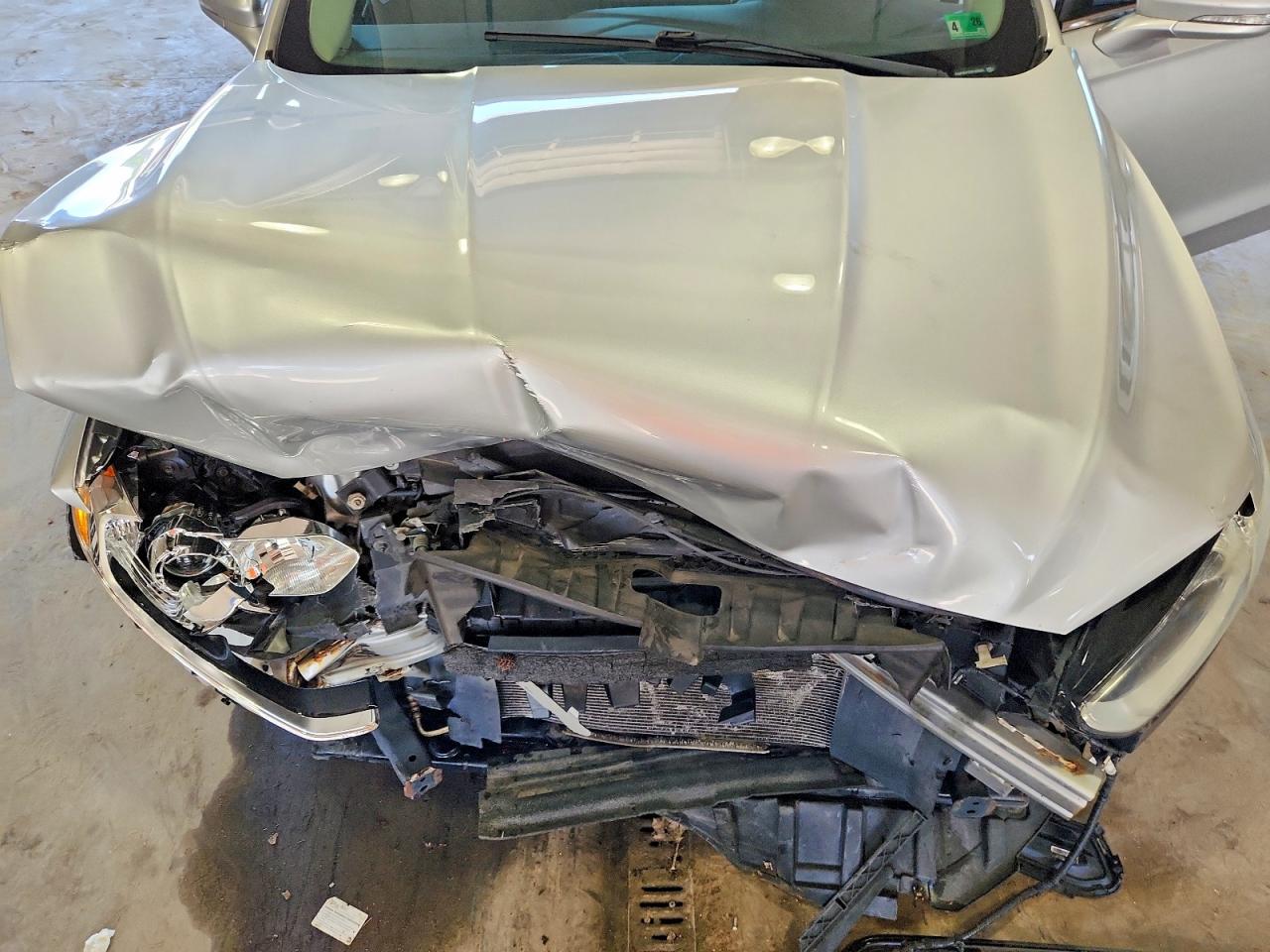 2013 Ford Fusion Silver vin: 3FA6P0H77DR185635