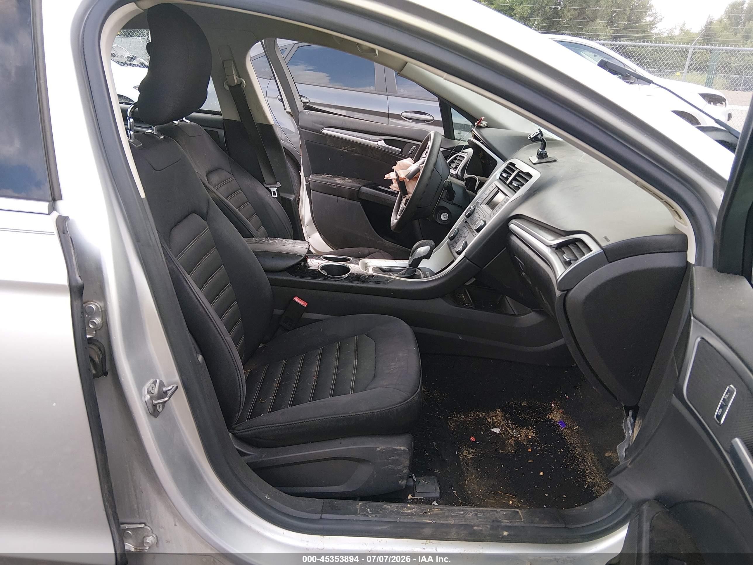 2013 Ford Fusion Se Silver vin: 3FA6P0H77DR185666