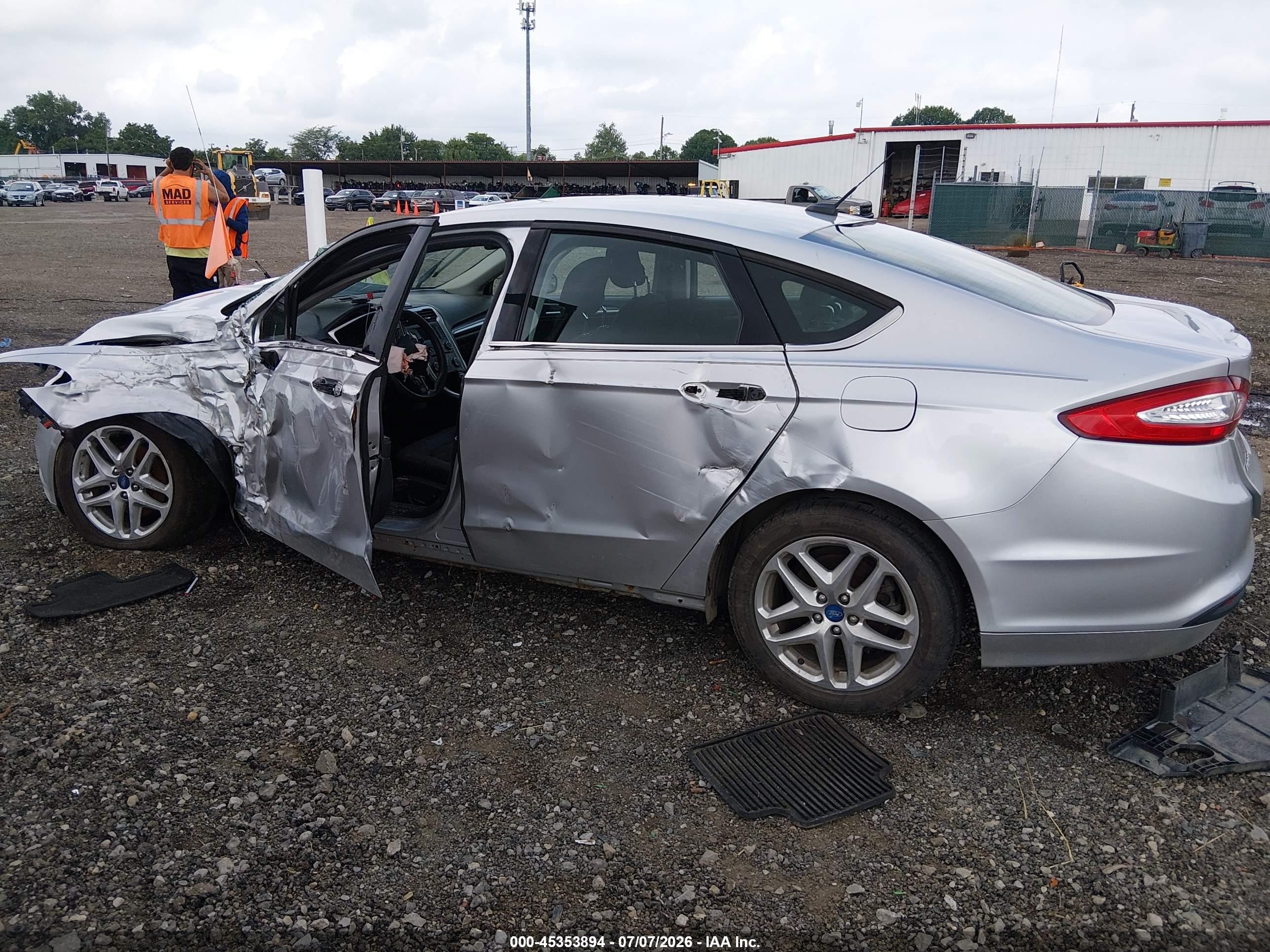 2013 Ford Fusion Se Silver vin: 3FA6P0H77DR185666