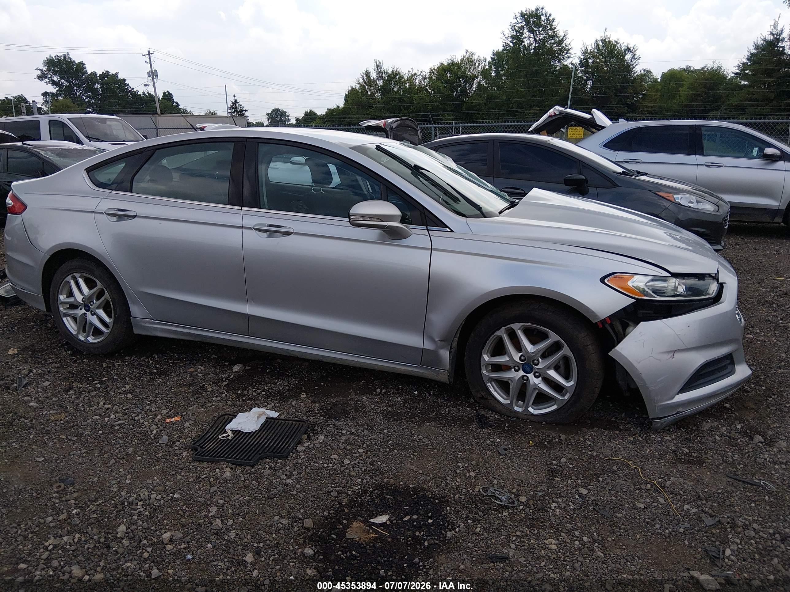 2013 Ford Fusion Se Silver vin: 3FA6P0H77DR185666