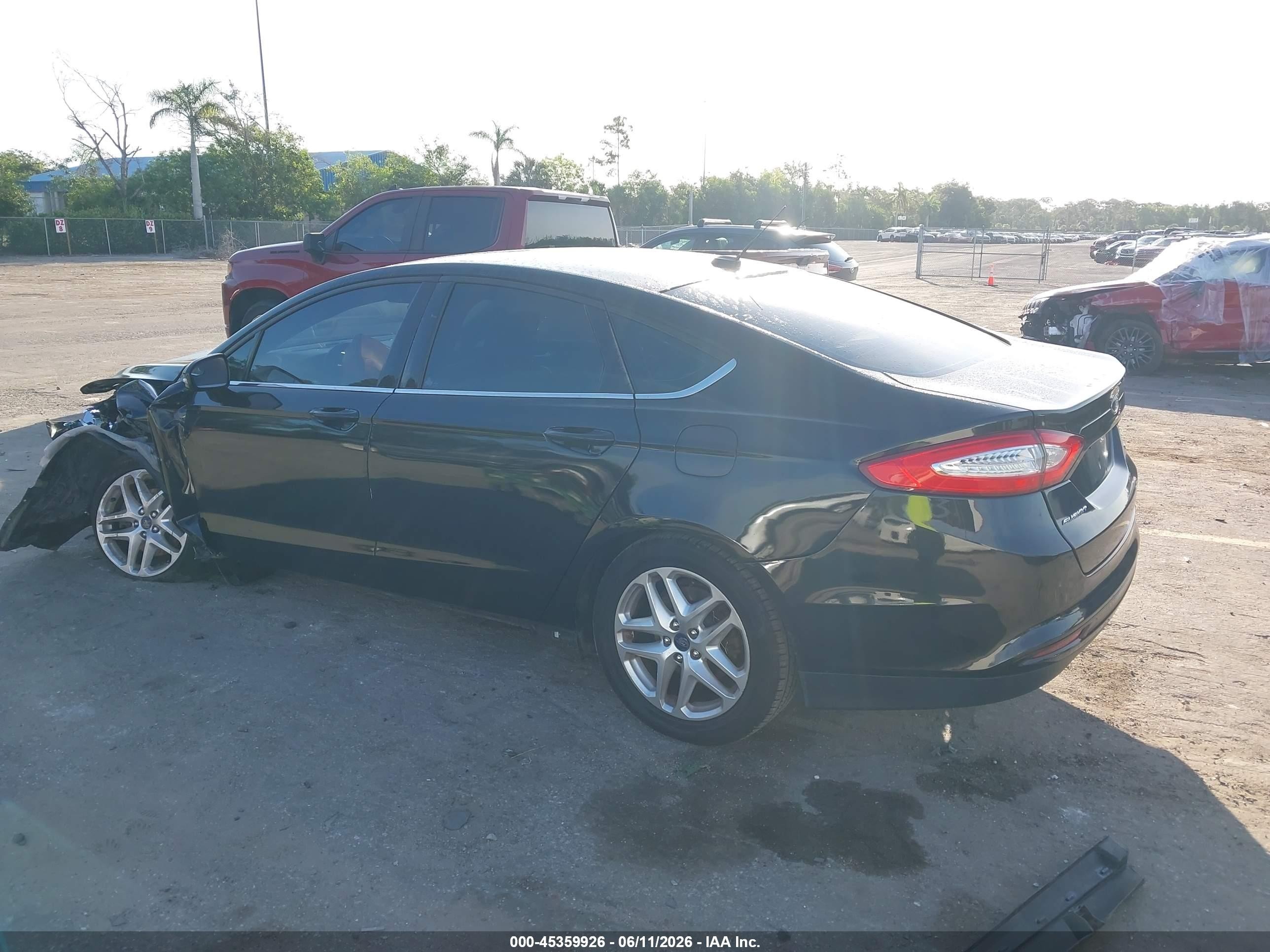 2013 Ford Fusion Se Черный vin: 3FA6P0H77DR200327
