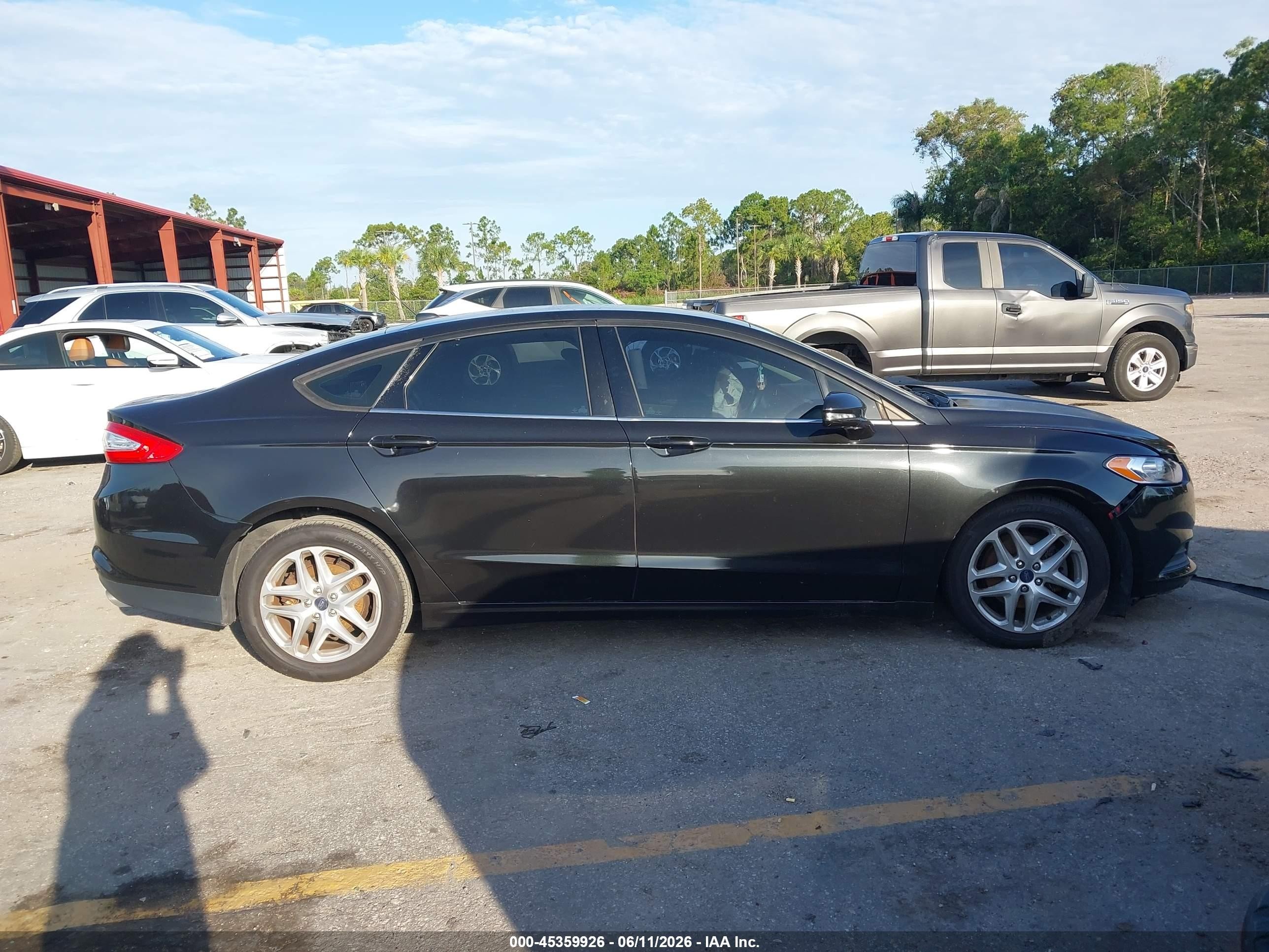 2013 Ford Fusion Se Черный vin: 3FA6P0H77DR200327