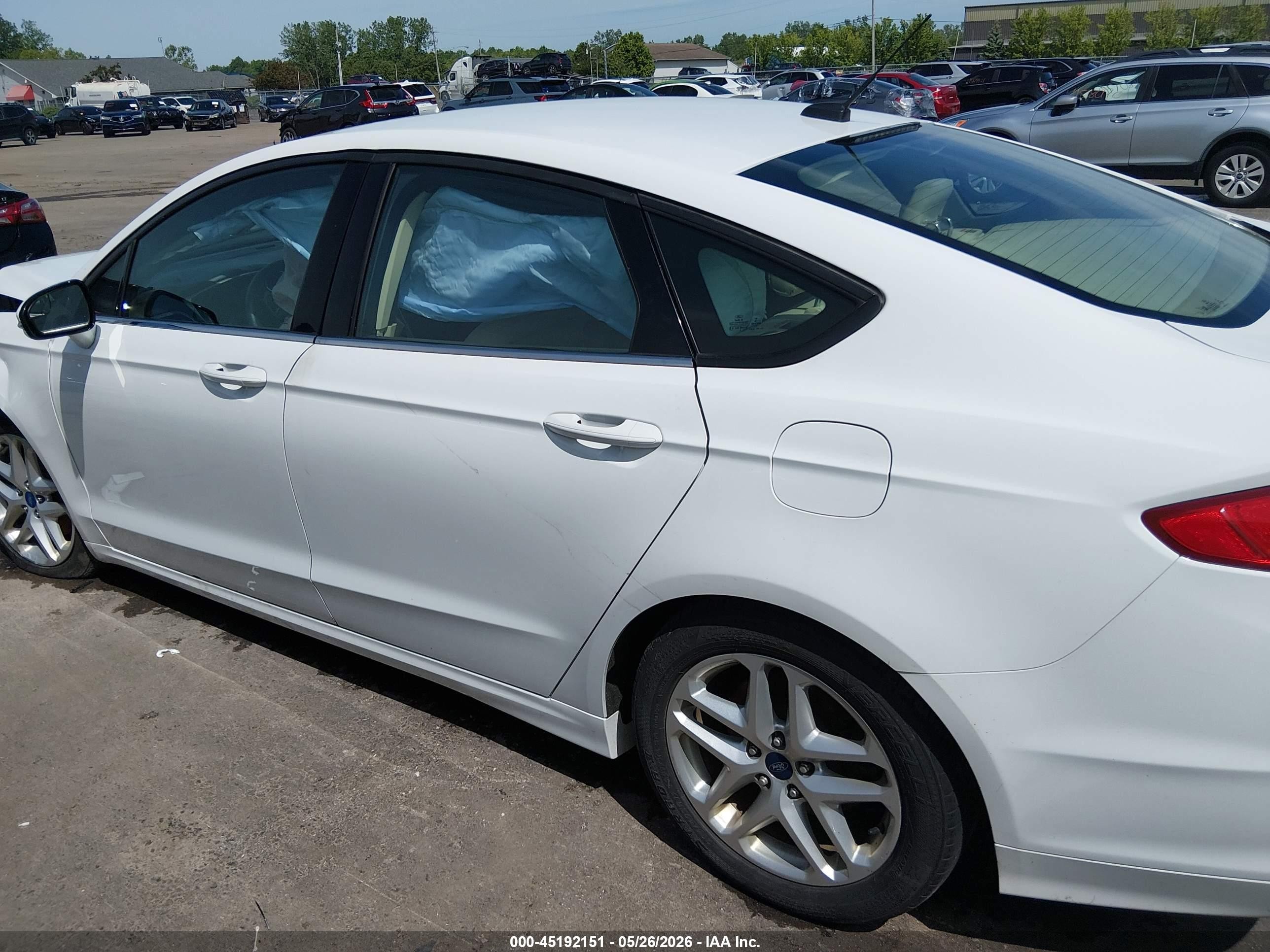 2013 Ford Fusion Se White vin: 3FA6P0H77DR204815