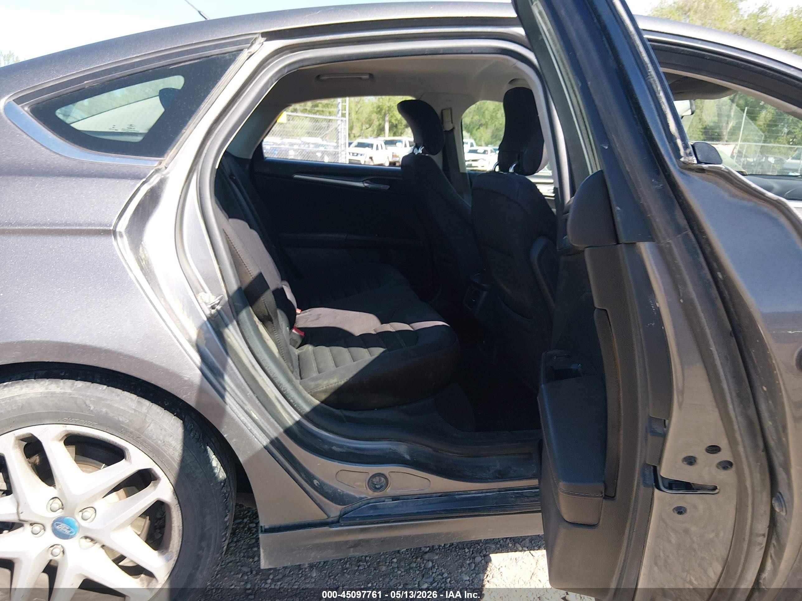 2013 Ford Fusion Se Gray vin: 3FA6P0H77DR248443