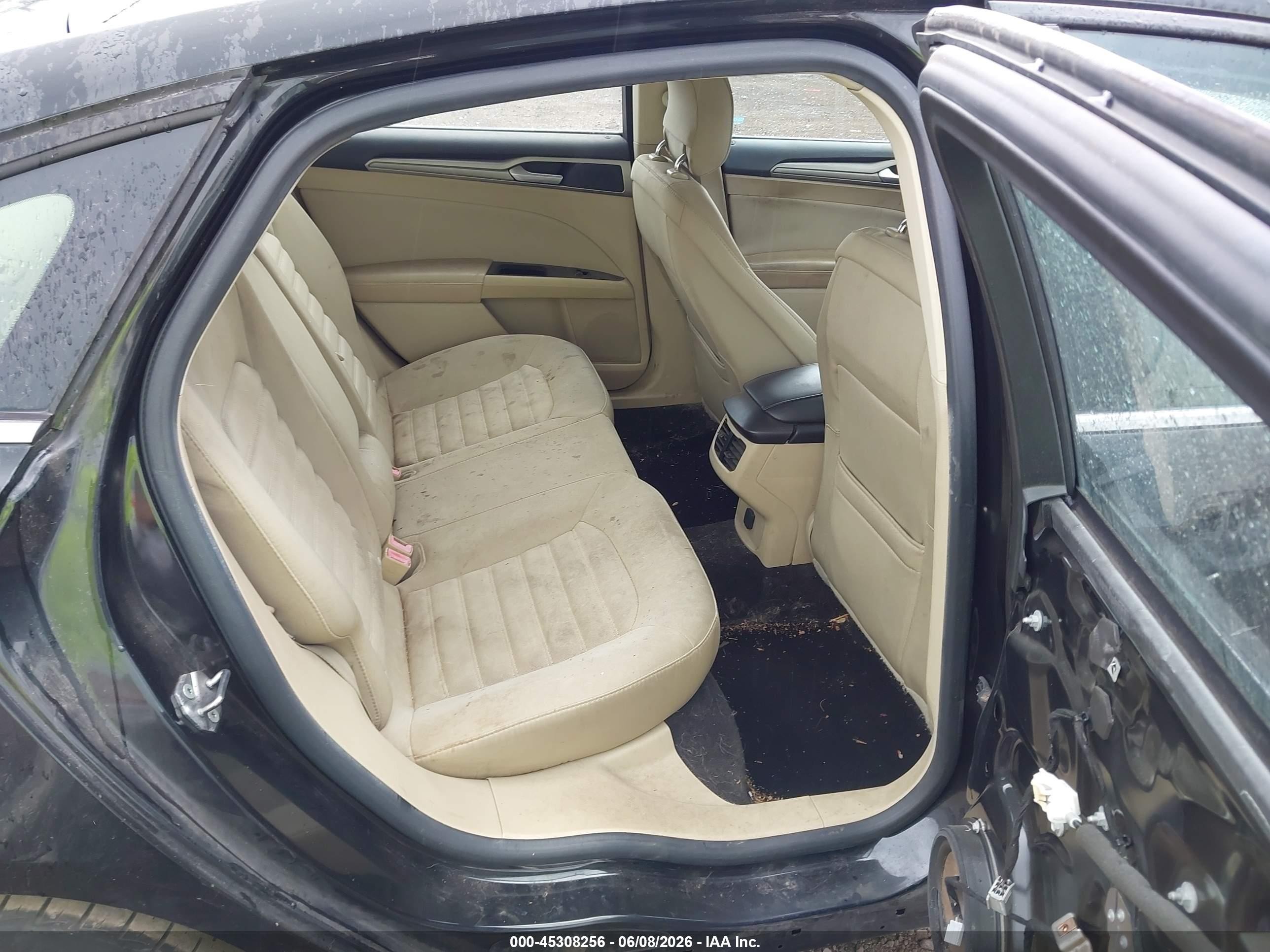 2013 Ford Fusion Se Черный vin: 3FA6P0H77DR278316