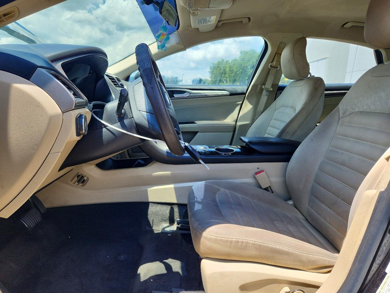 2013 Ford Fusion Черный vin: 3FA6P0H77DR304431
