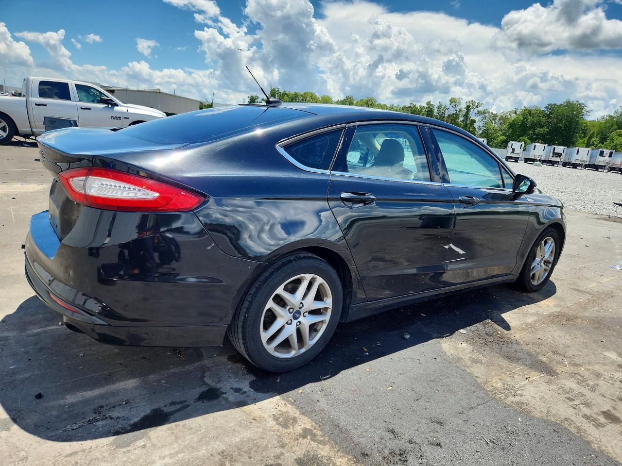 2013 Ford Fusion Черный vin: 3FA6P0H77DR304431