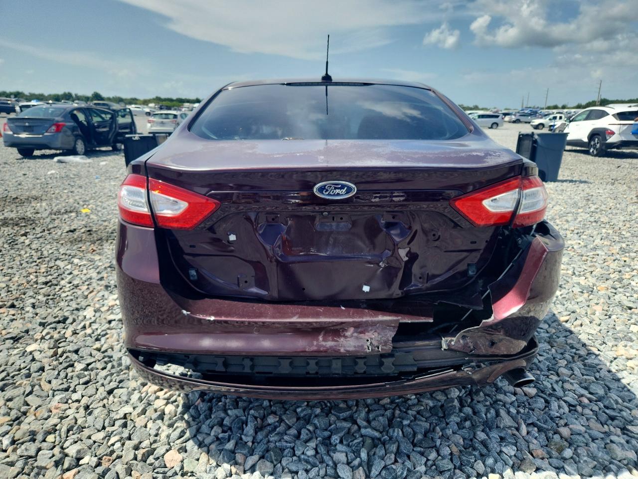 2013 Ford Fusion Se Бордовый vin: 3FA6P0H77DR356626