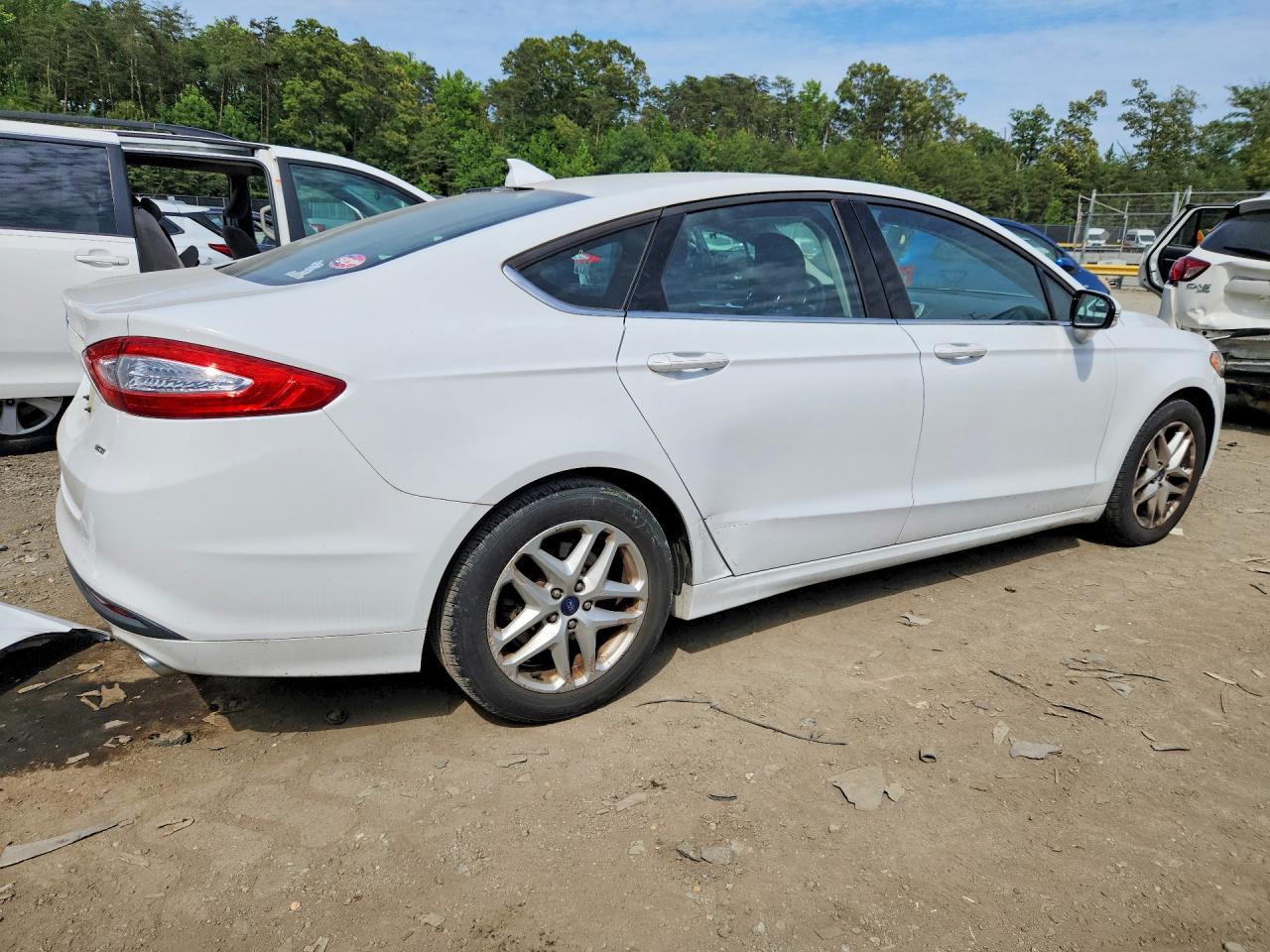 2013 Ford Fusion Se White vin: 3FA6P0H77DR376309