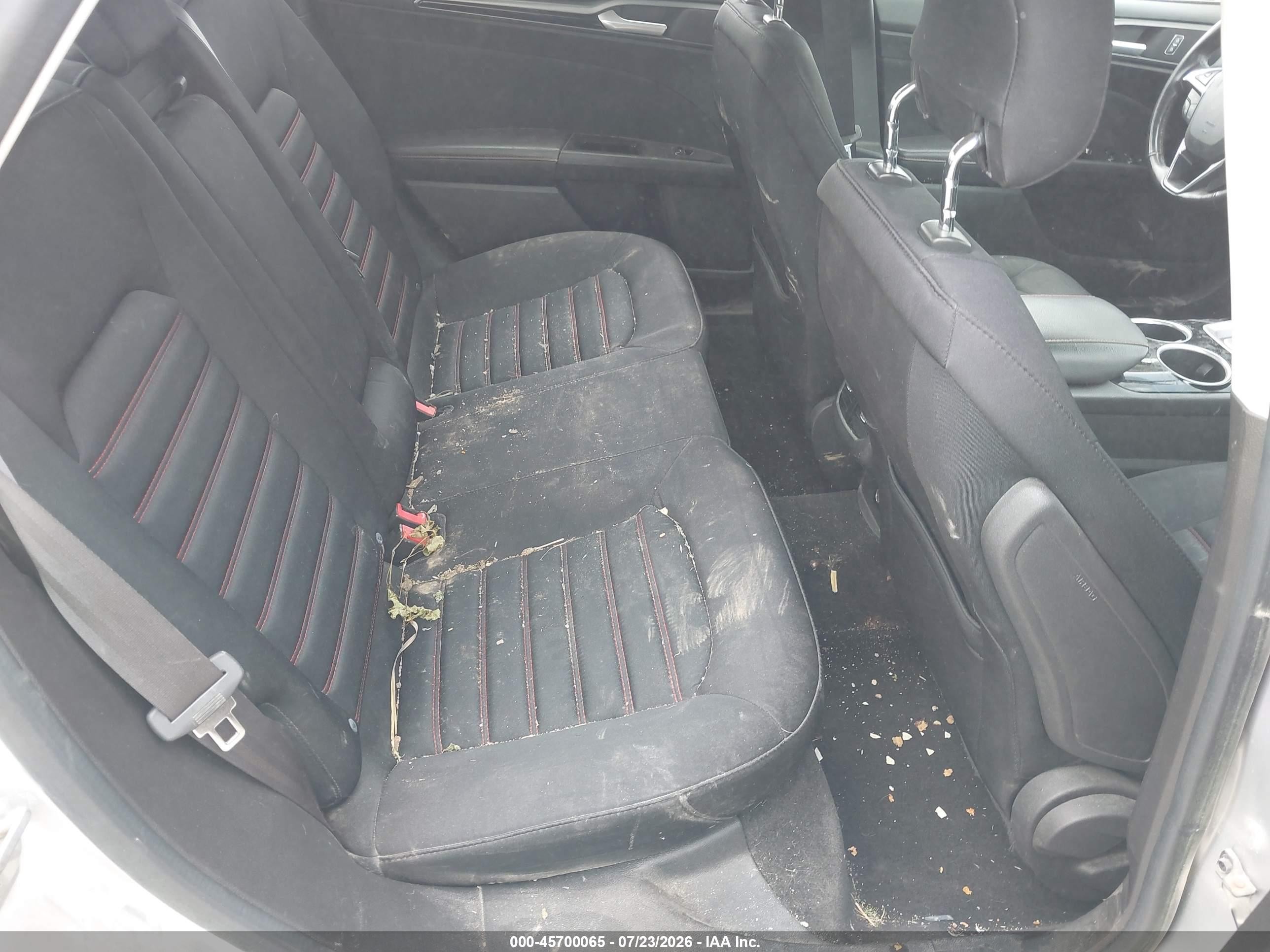 2014 Ford Fusion Se Silver vin: 3FA6P0H77ER108474