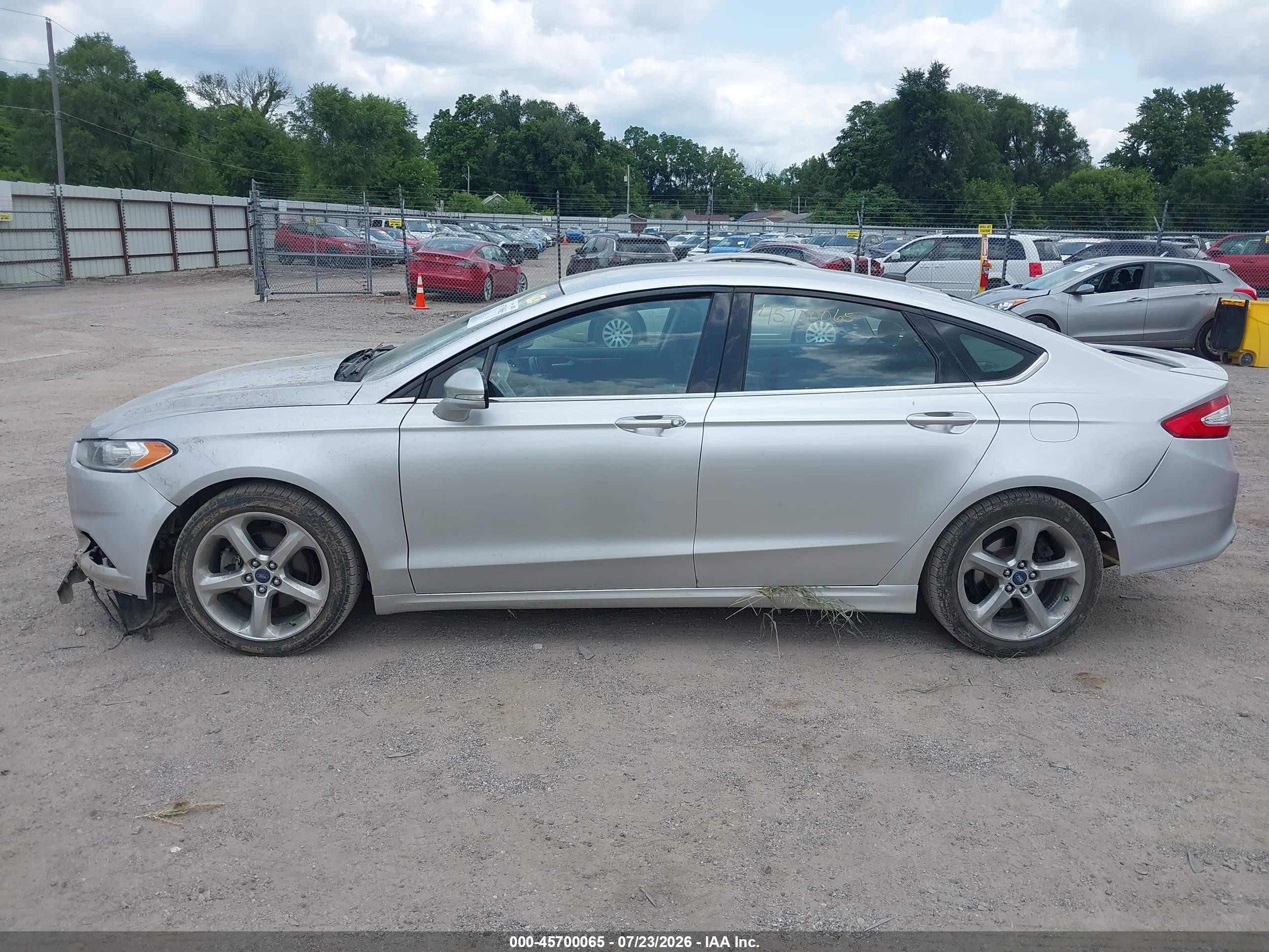 2014 Ford Fusion Se Silver vin: 3FA6P0H77ER108474