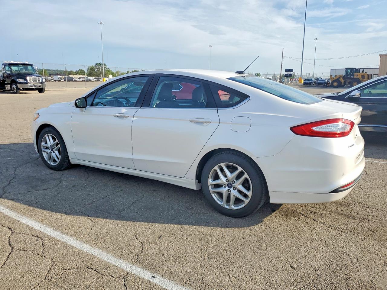 2014 Ford Fusion Se White vin: 3FA6P0H77ER151924