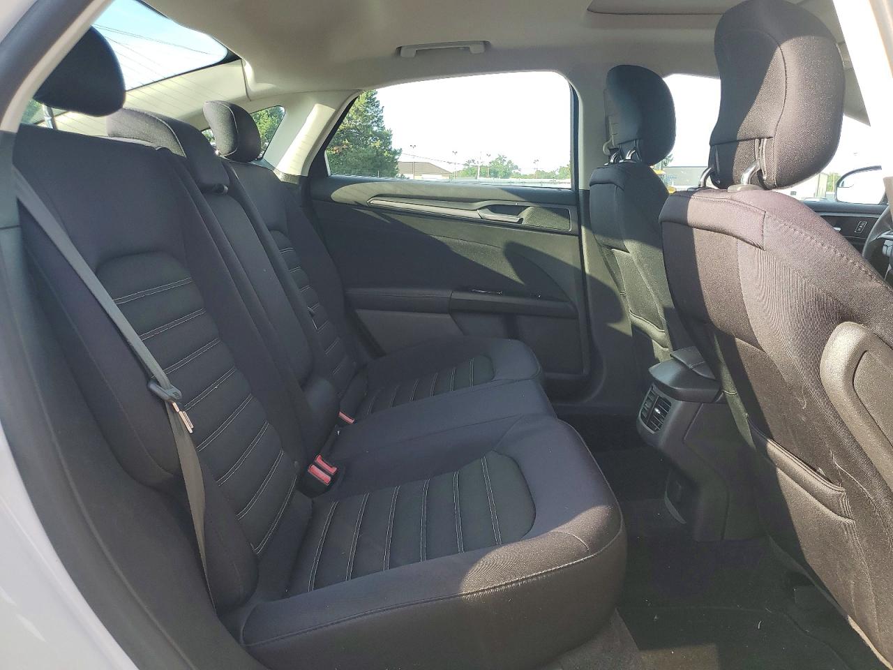 2014 Ford Fusion Se White vin: 3FA6P0H77ER151924