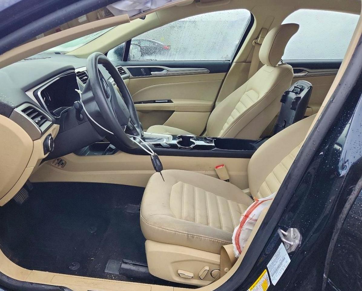 2014 Ford Fusion Se Black vin: 3FA6P0H77ER266183